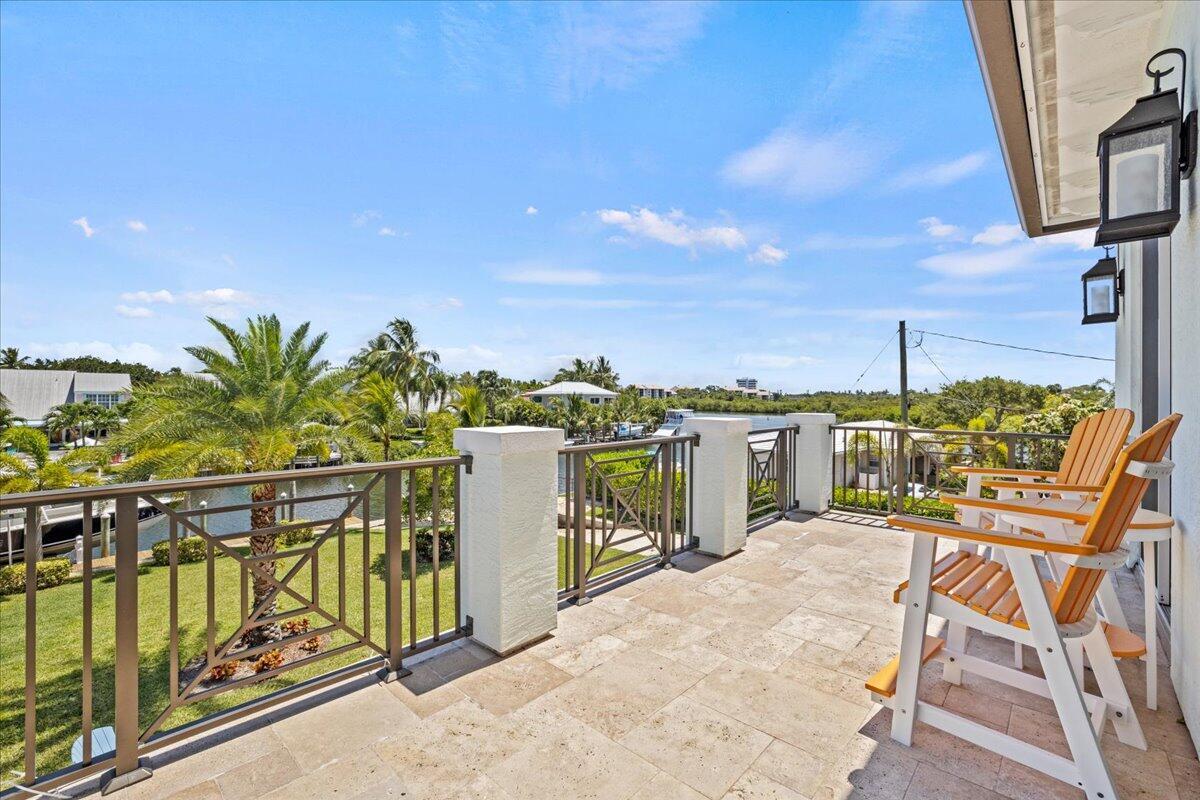 205 Body, Jupiter FL 33477
