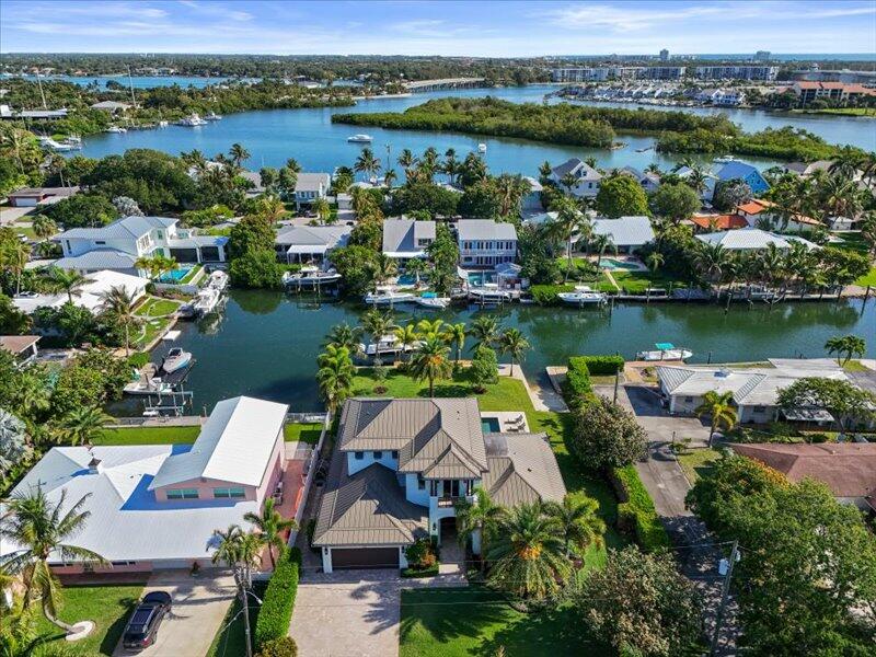 205 Body, Jupiter FL 33477