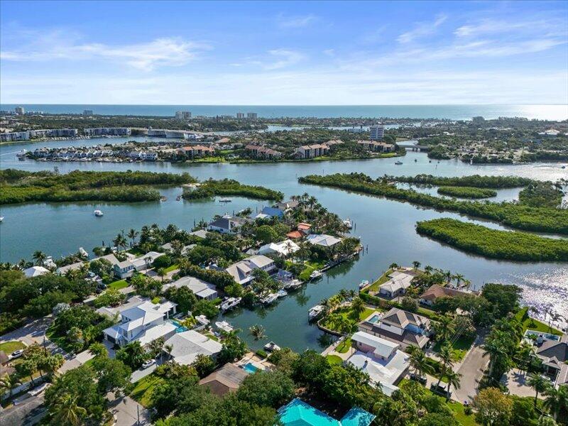205 Body, Jupiter FL 33477