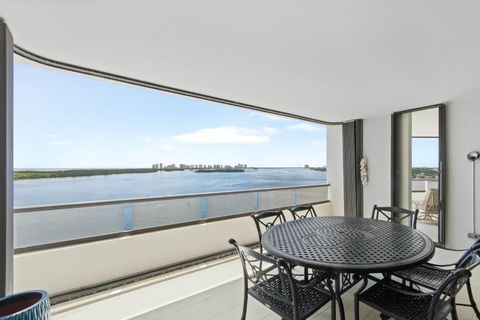 100 Lakeshore #957, North Palm Beach FL 33408