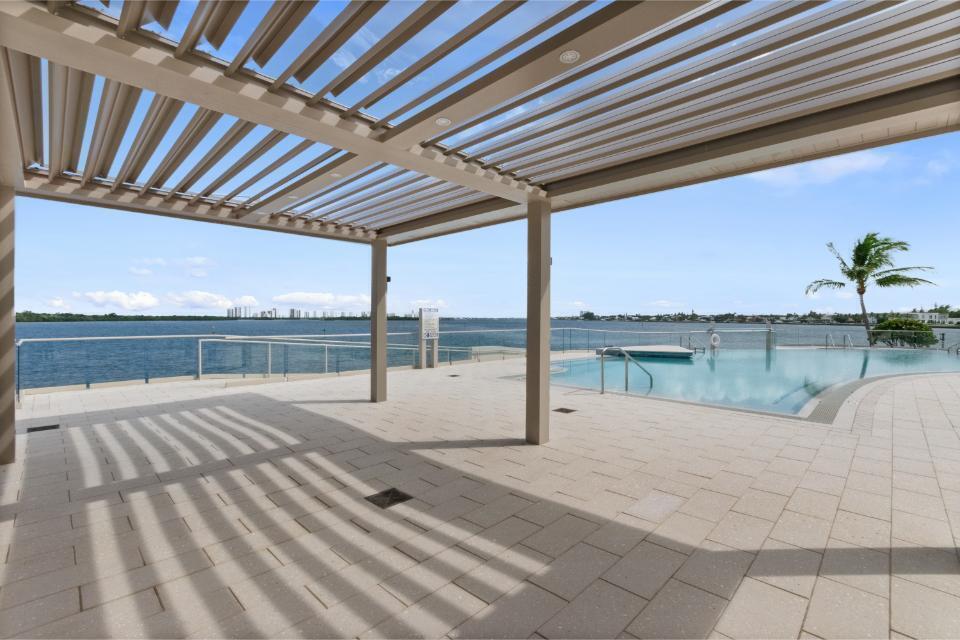 100 Lakeshore #957, North Palm Beach FL 33408