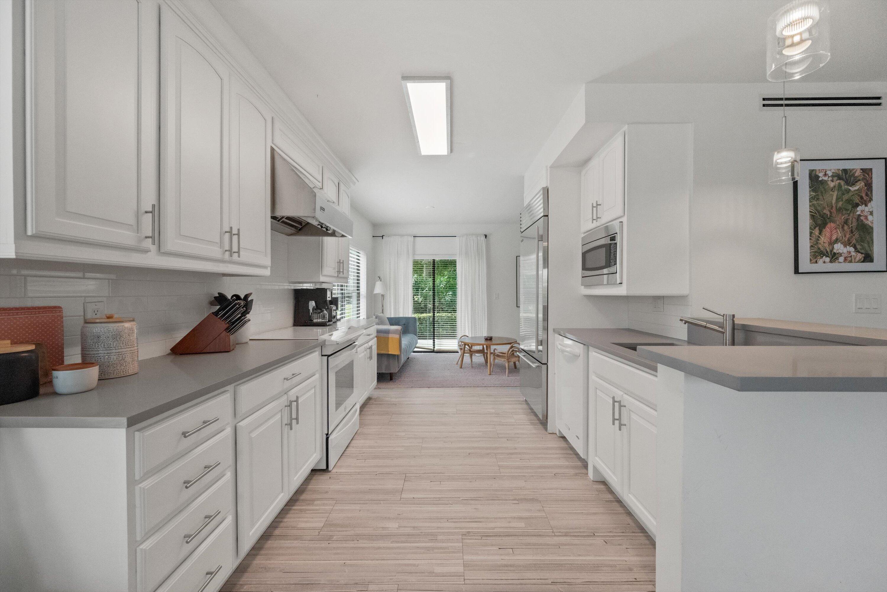11355 Pond View #D104, Wellington FL 33414