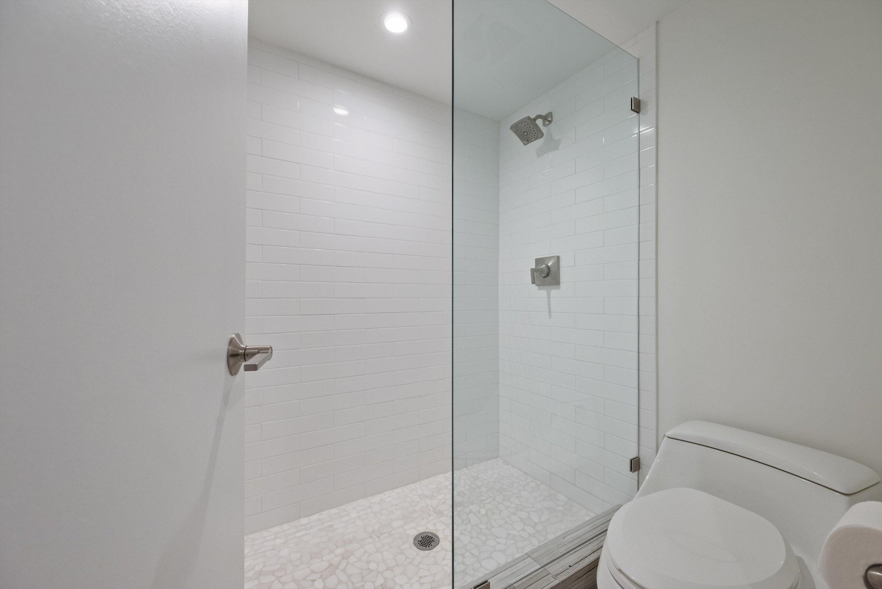 11355 Pond View #D104, Wellington FL 33414