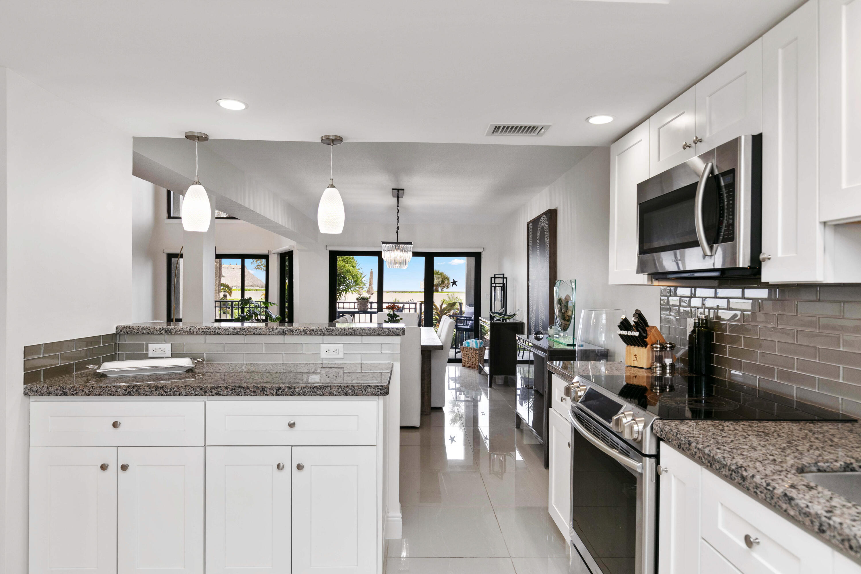 665 SE 21st #104, Deerfield Beach FL 33441