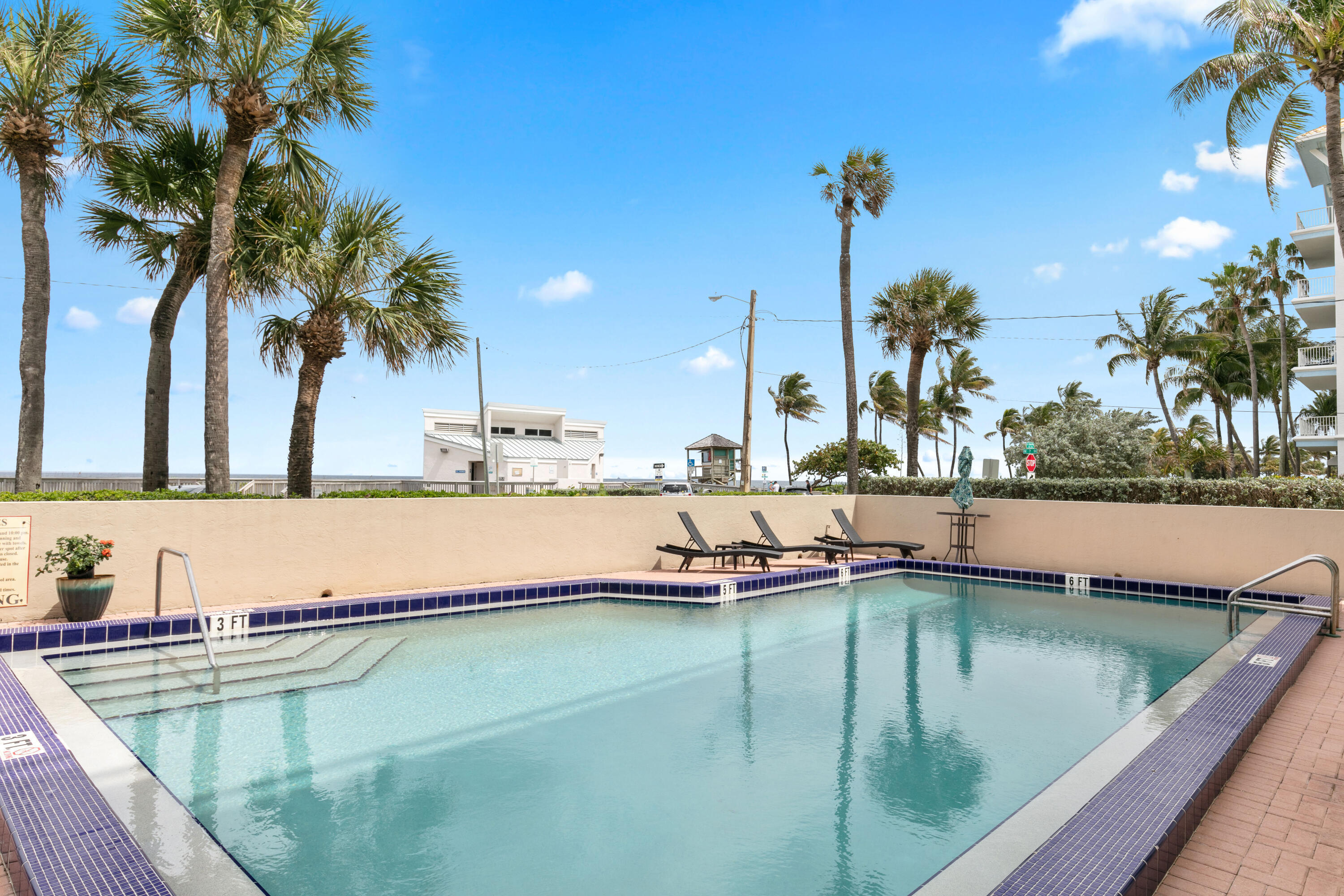 665 SE 21st #104, Deerfield Beach FL 33441