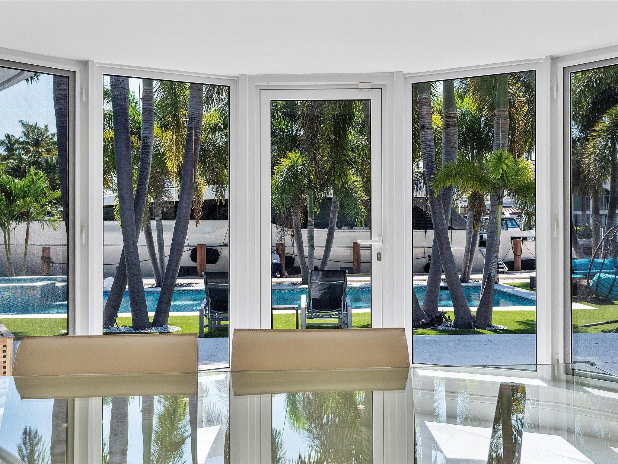 207 Royal Palm, Fort Lauderdale FL 33301