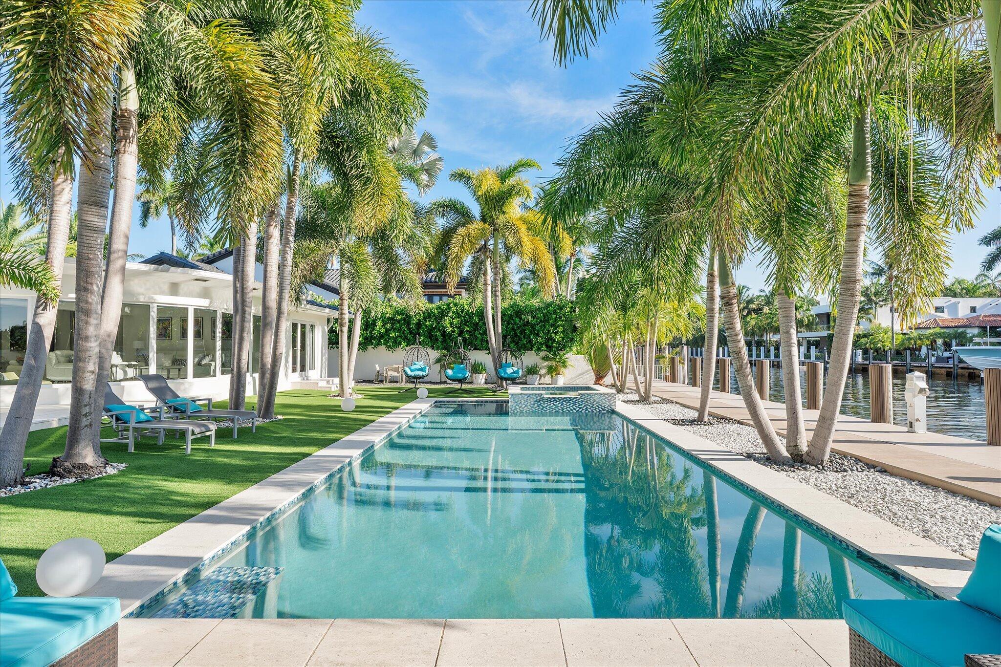 207 Royal Palm, Fort Lauderdale FL 33301