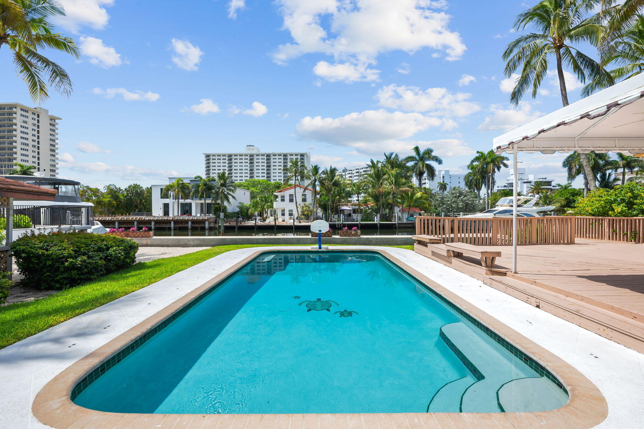 2400 Delmar, Fort Lauderdale FL 33301