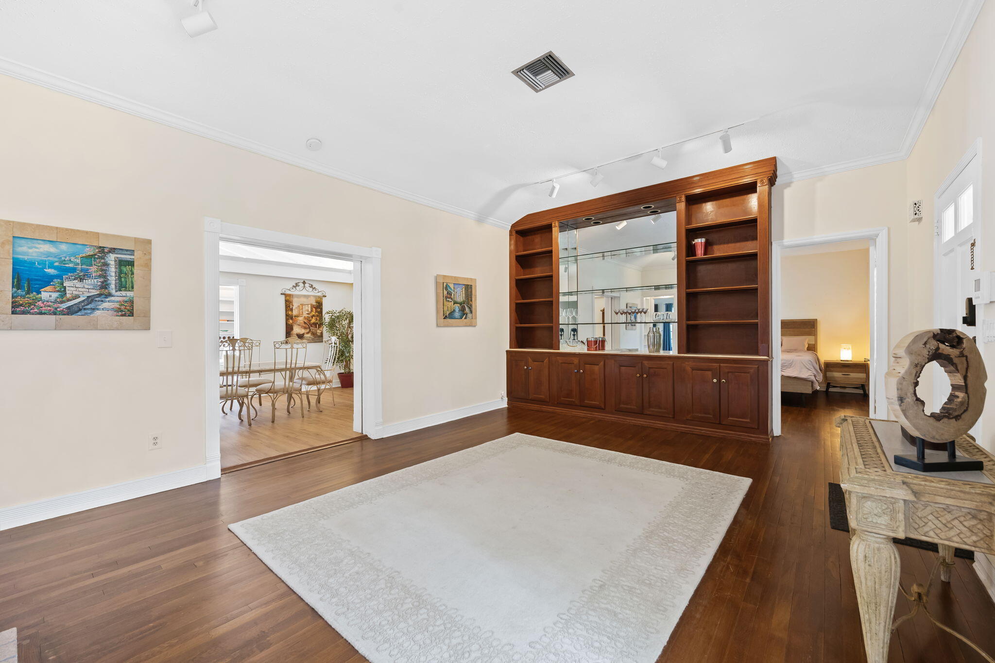 2400 Delmar, Fort Lauderdale FL 33301