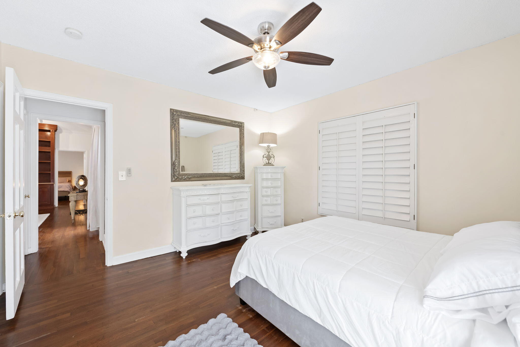 2400 Delmar, Fort Lauderdale FL 33301