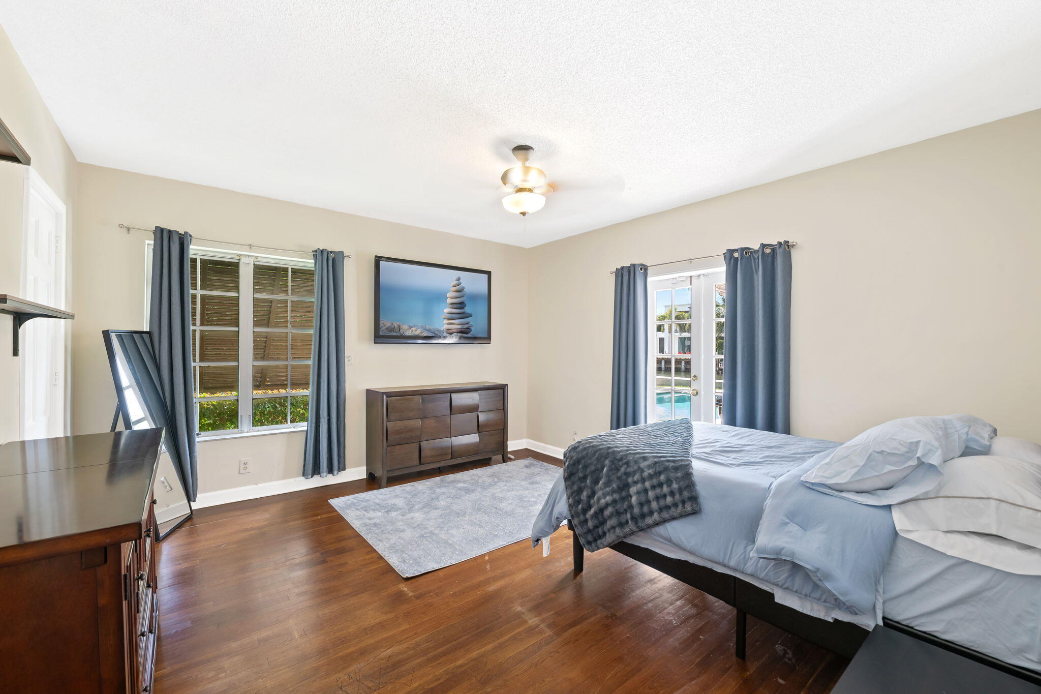 2400 Delmar, Fort Lauderdale FL 33301