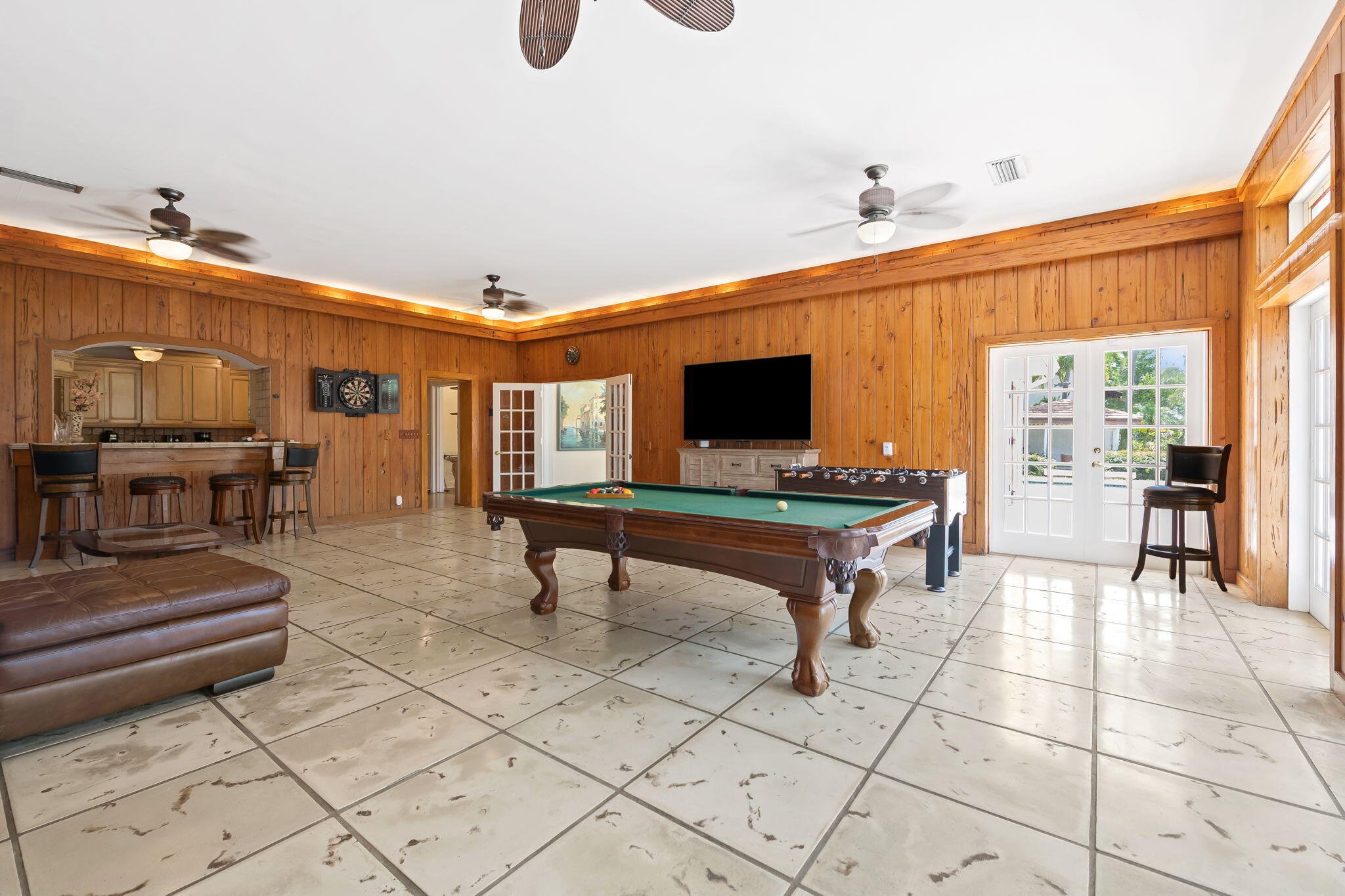 2400 Delmar, Fort Lauderdale FL 33301
