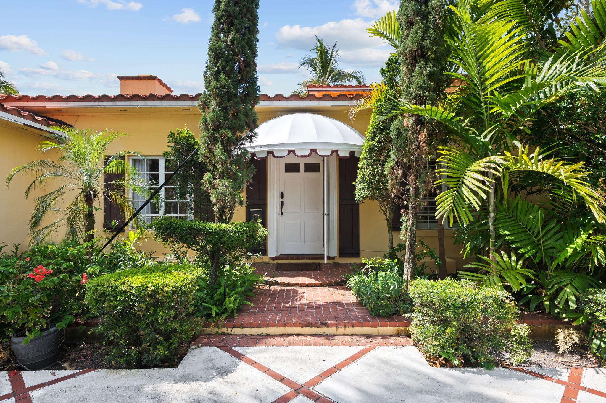 2400 Delmar, Fort Lauderdale FL 33301