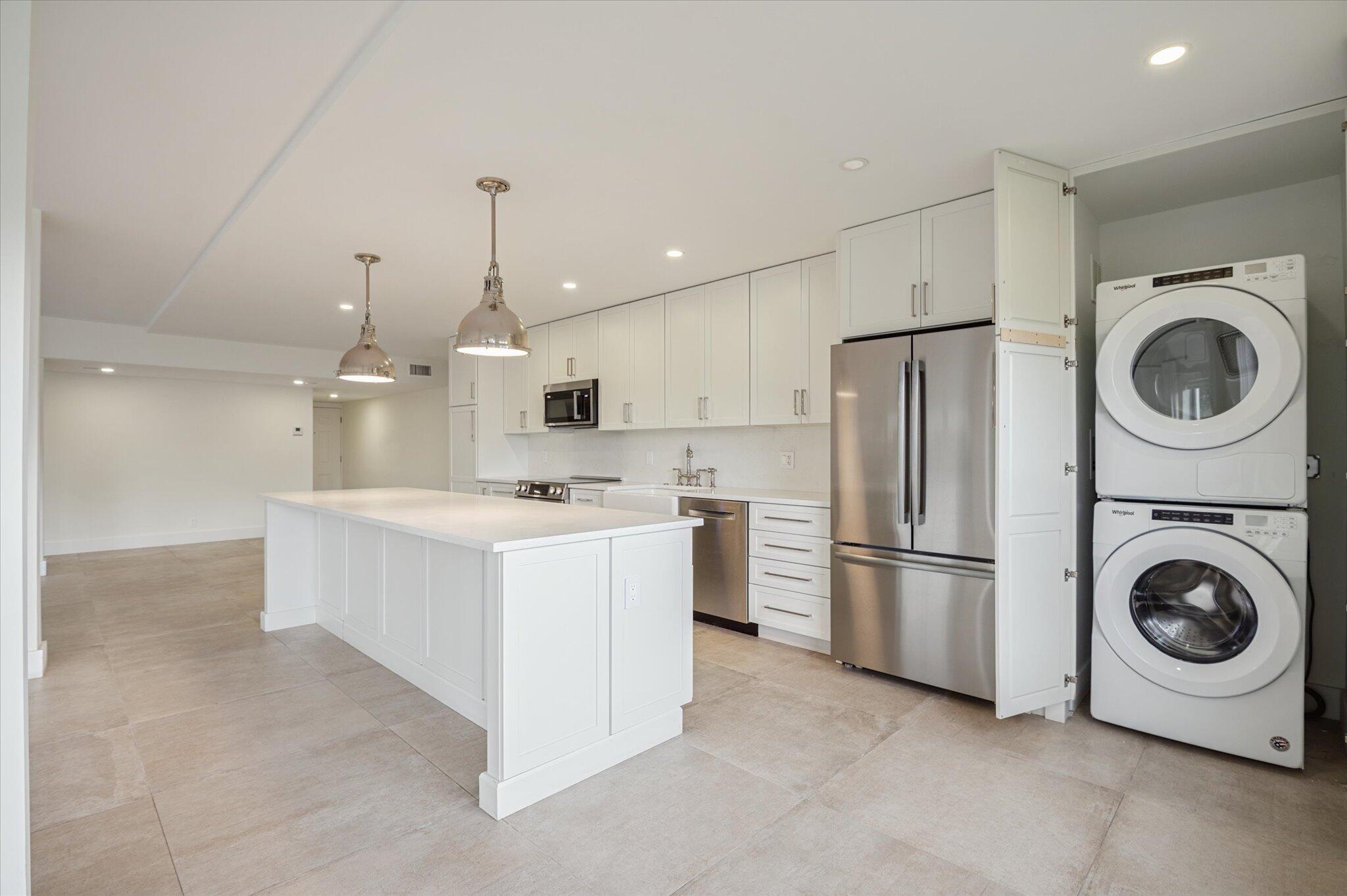 5100 Bayview #106, Fort Lauderdale FL 33308