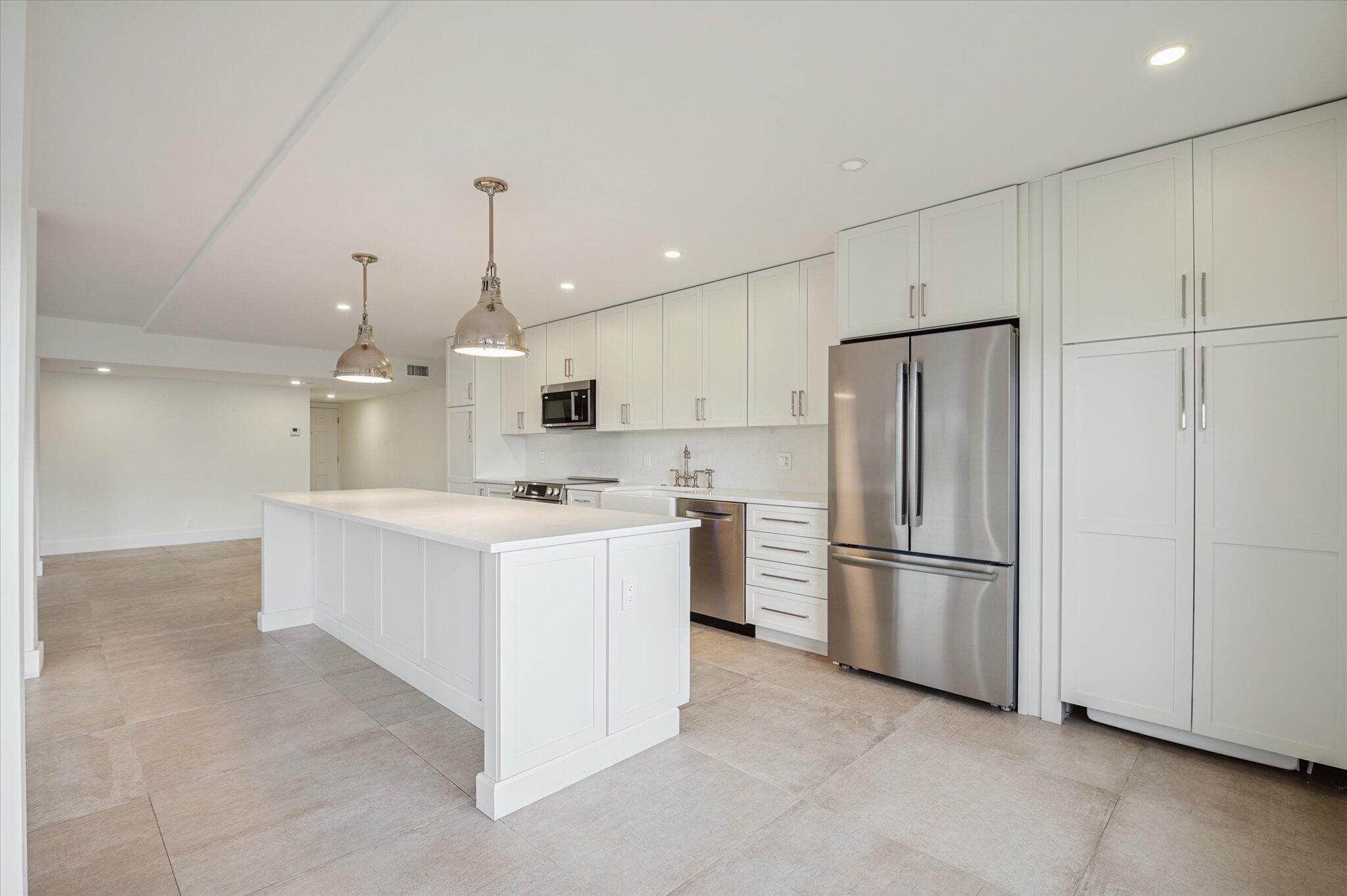 5100 Bayview #106, Fort Lauderdale FL 33308