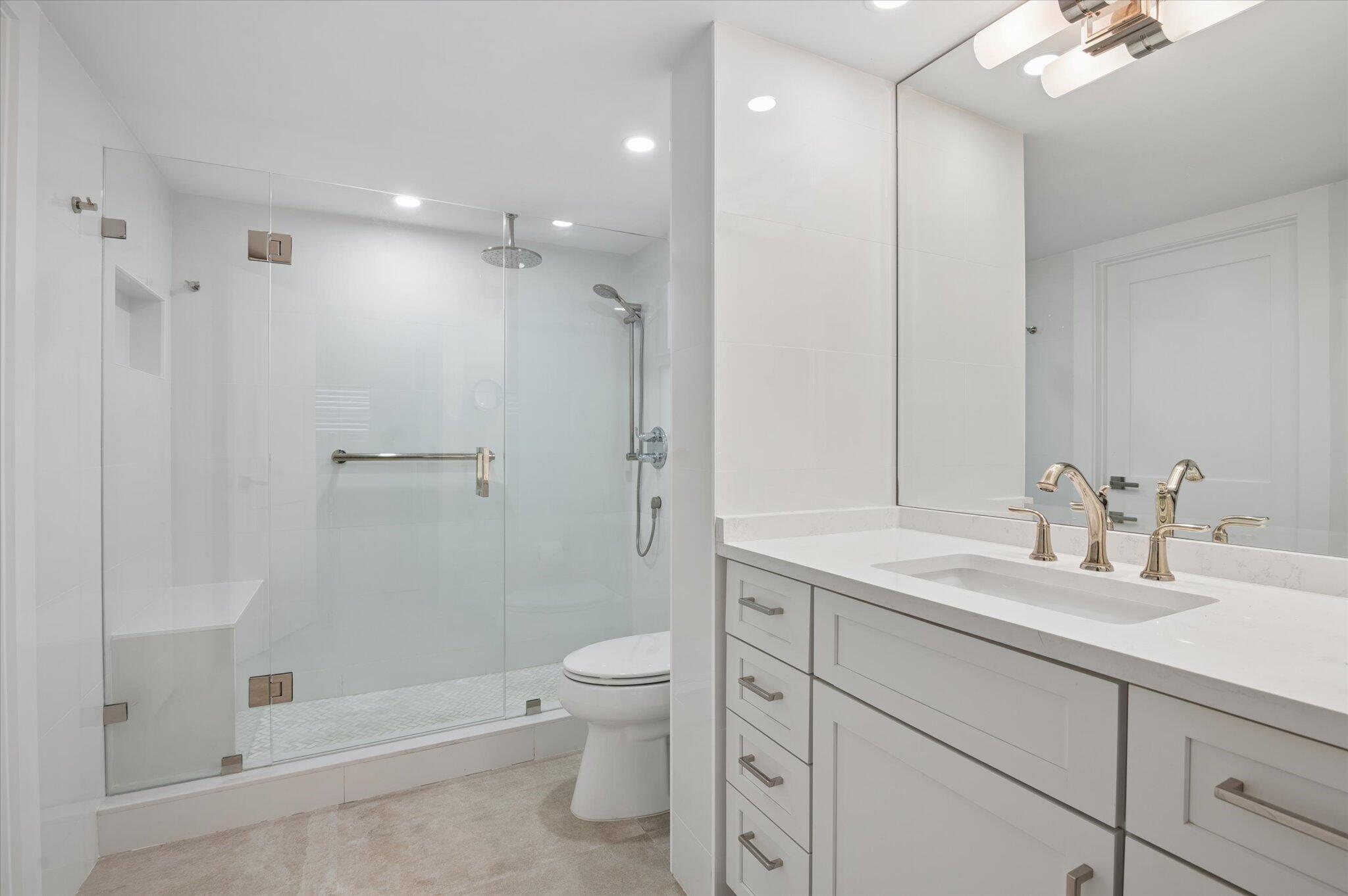 5100 Bayview #106, Fort Lauderdale FL 33308