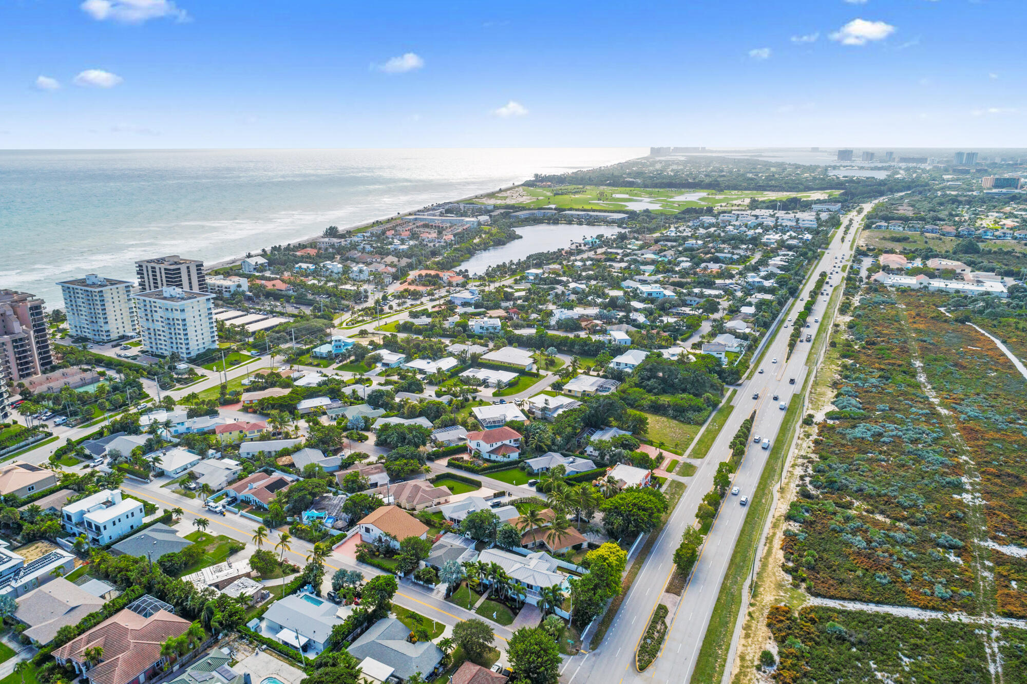 490 Mars, Juno Beach FL 33408