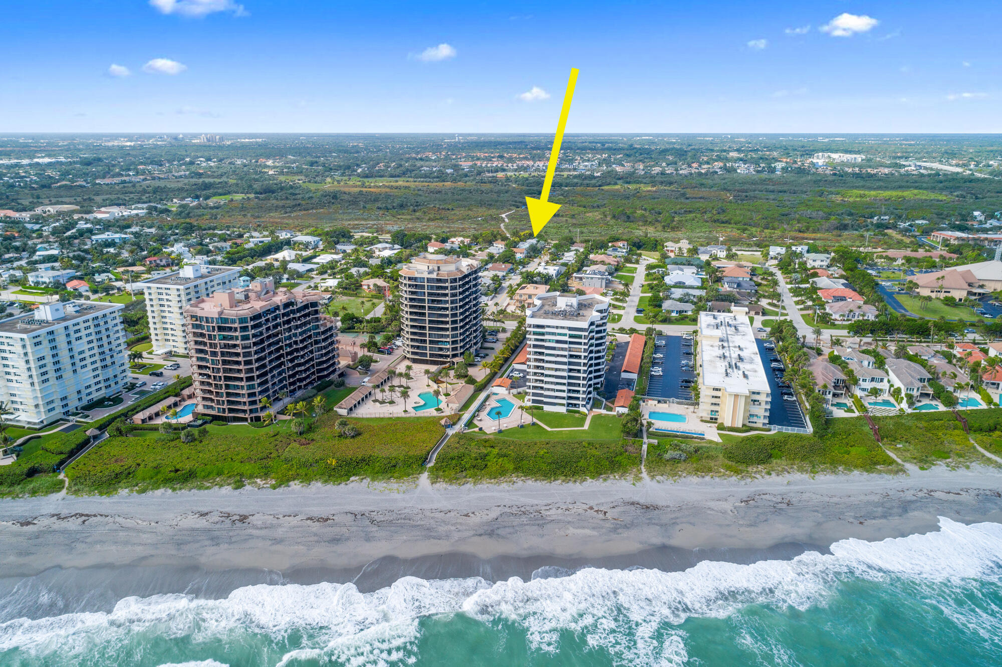 490 Mars, Juno Beach FL 33408