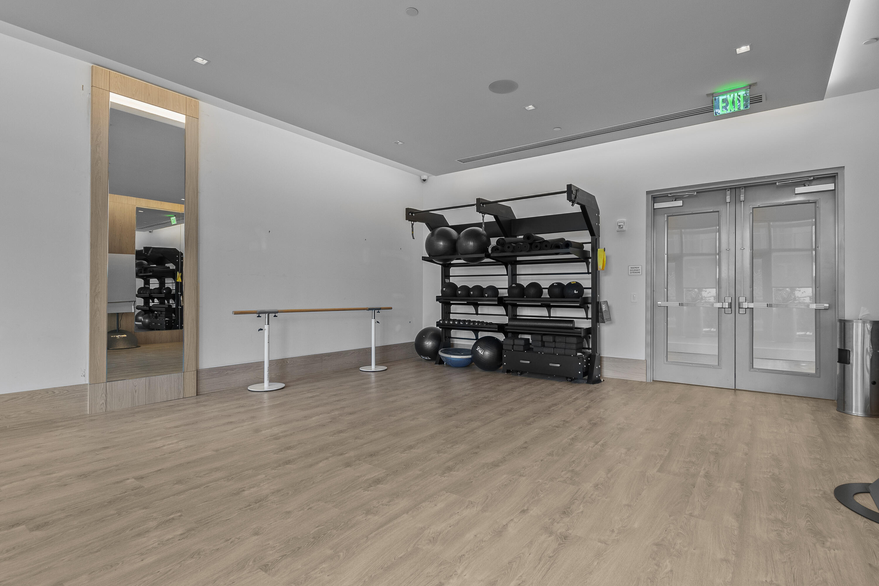 220 Lake Shore #1913, Lake Park FL 33403