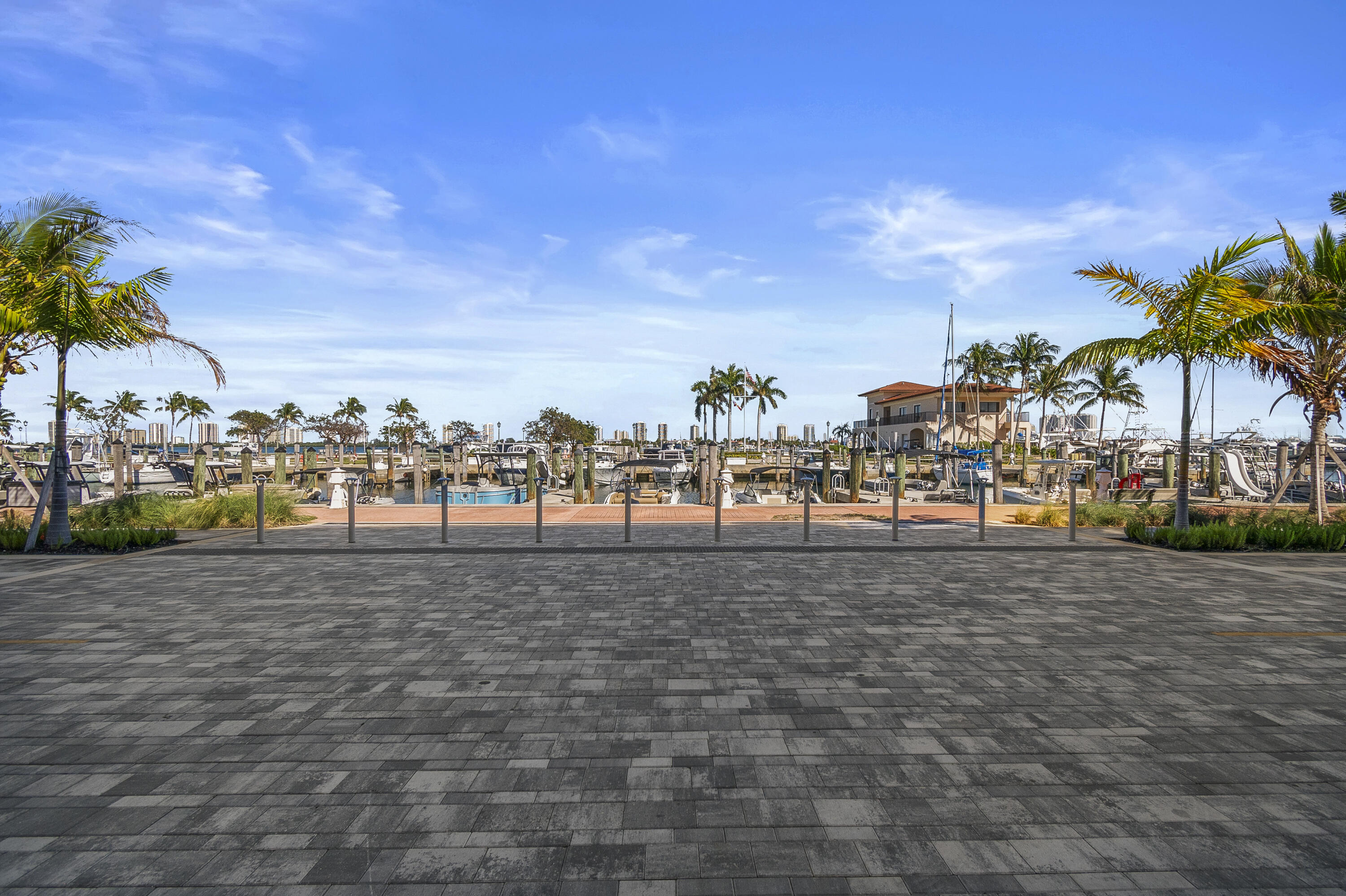 220 Lake Shore #1913, Lake Park FL 33403