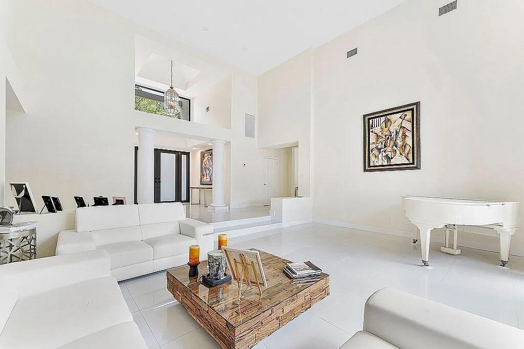 4551 NW 26th, Boca Raton FL 33434