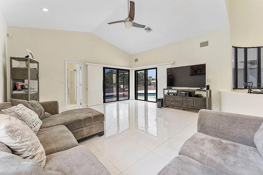 4551 NW 26th, Boca Raton FL 33434