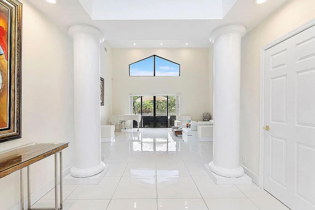 4551 NW 26th, Boca Raton FL 33434
