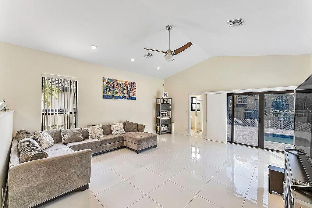 4551 NW 26th, Boca Raton FL 33434