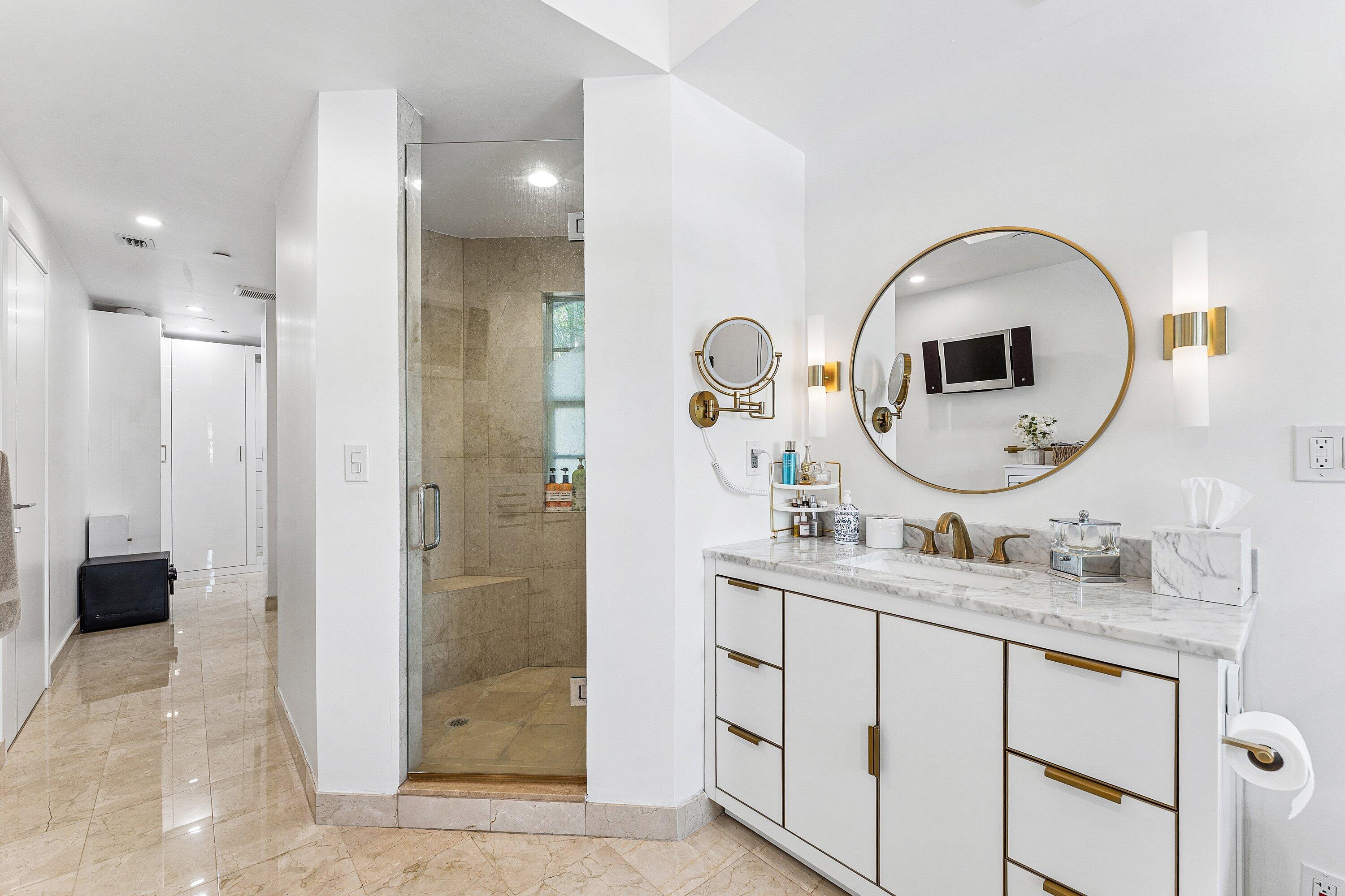 19 Hendricks, Fort Lauderdale FL 33301