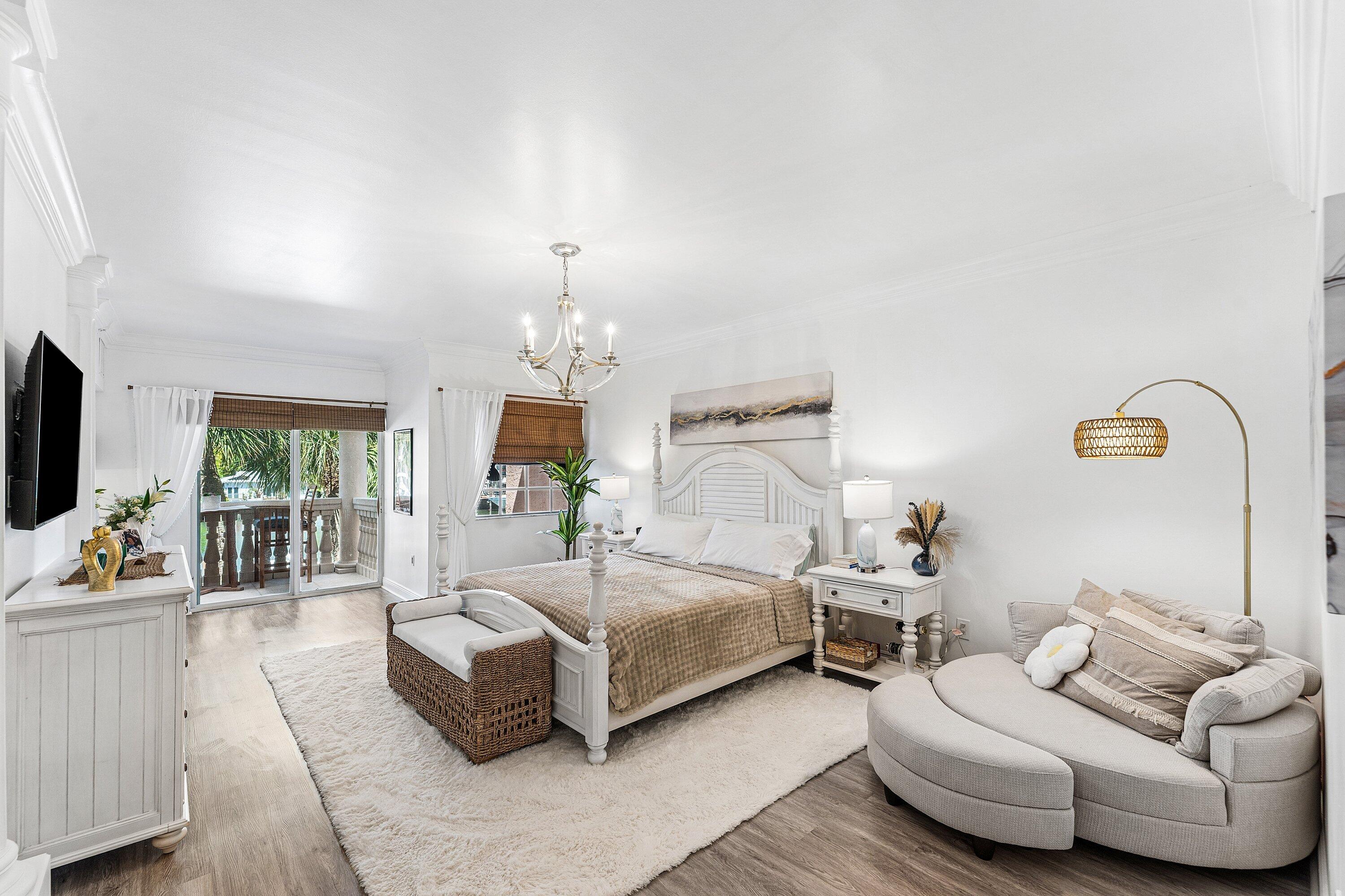 19 Hendricks, Fort Lauderdale FL 33301