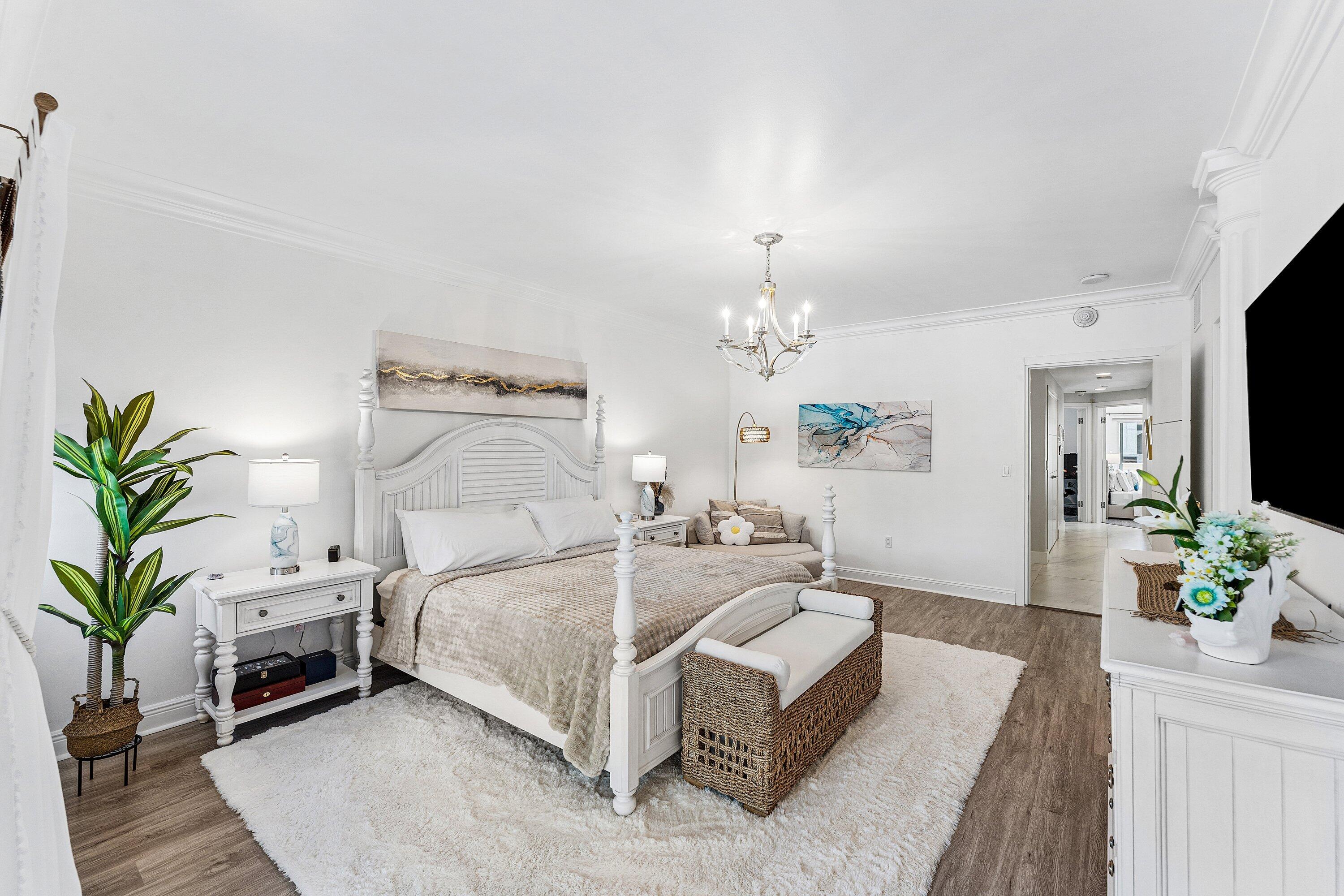 19 Hendricks, Fort Lauderdale FL 33301