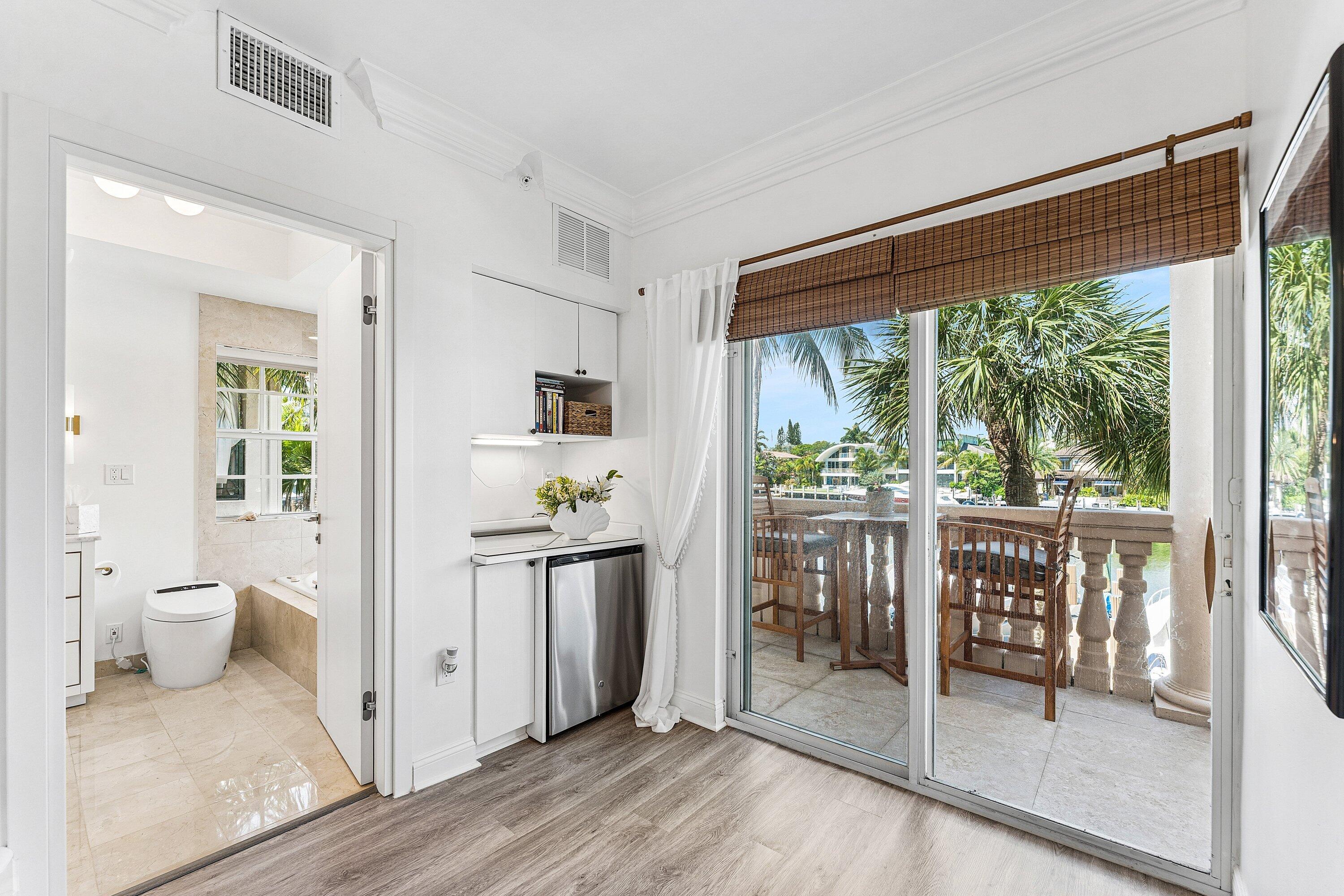 19 Hendricks, Fort Lauderdale FL 33301