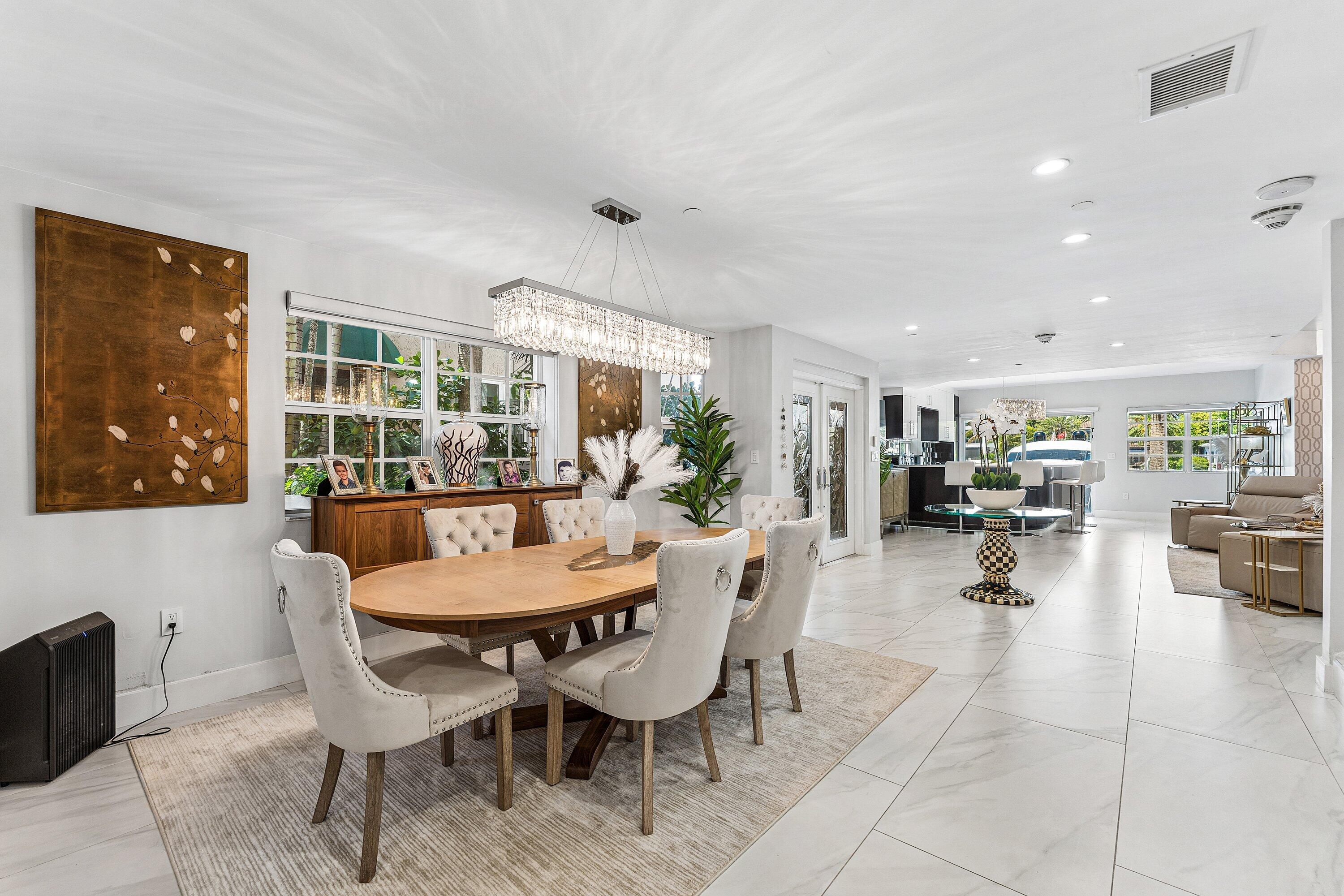19 Hendricks, Fort Lauderdale FL 33301