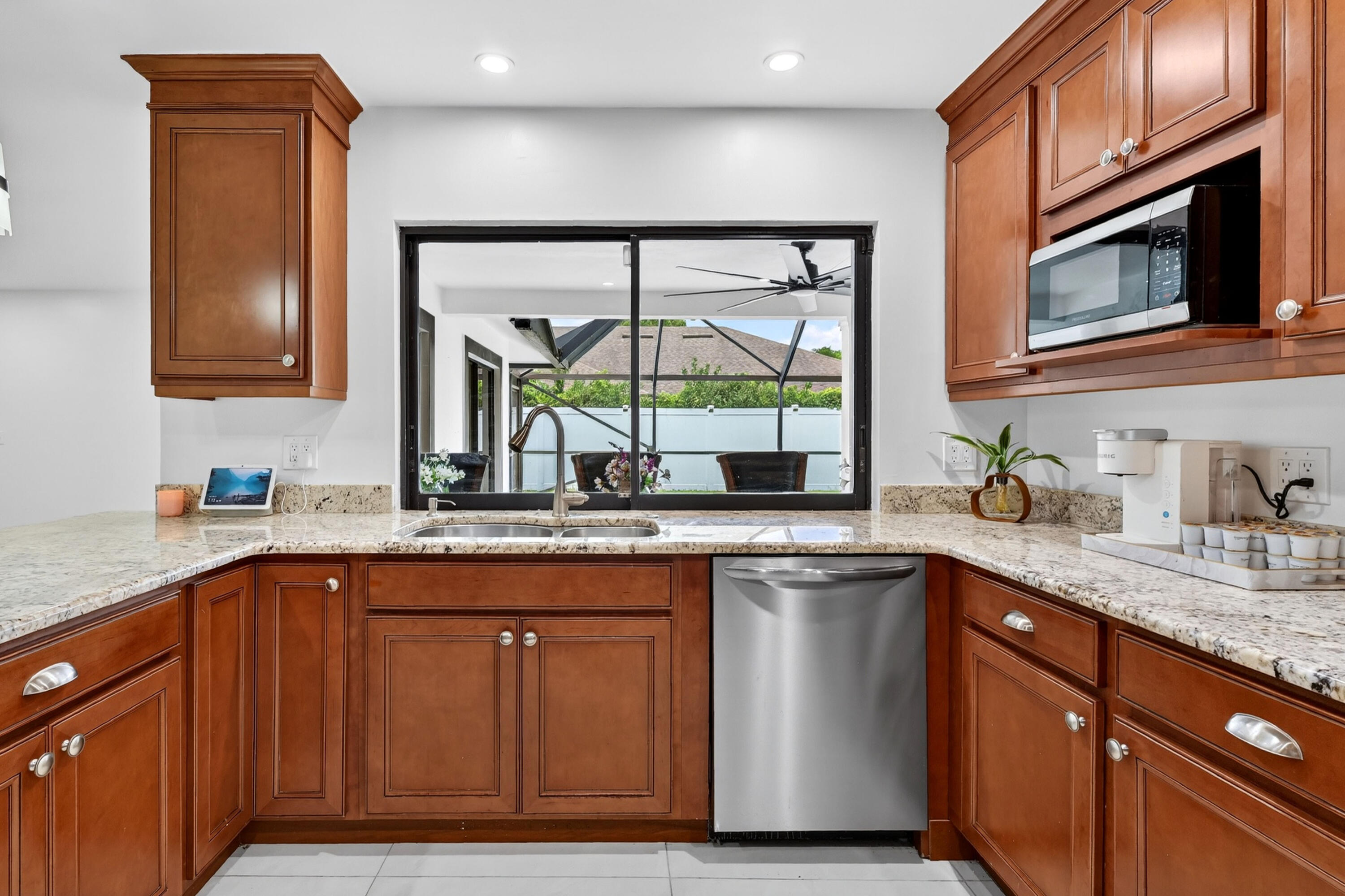 4831 Dorchester Mews, Haverhill FL 33415