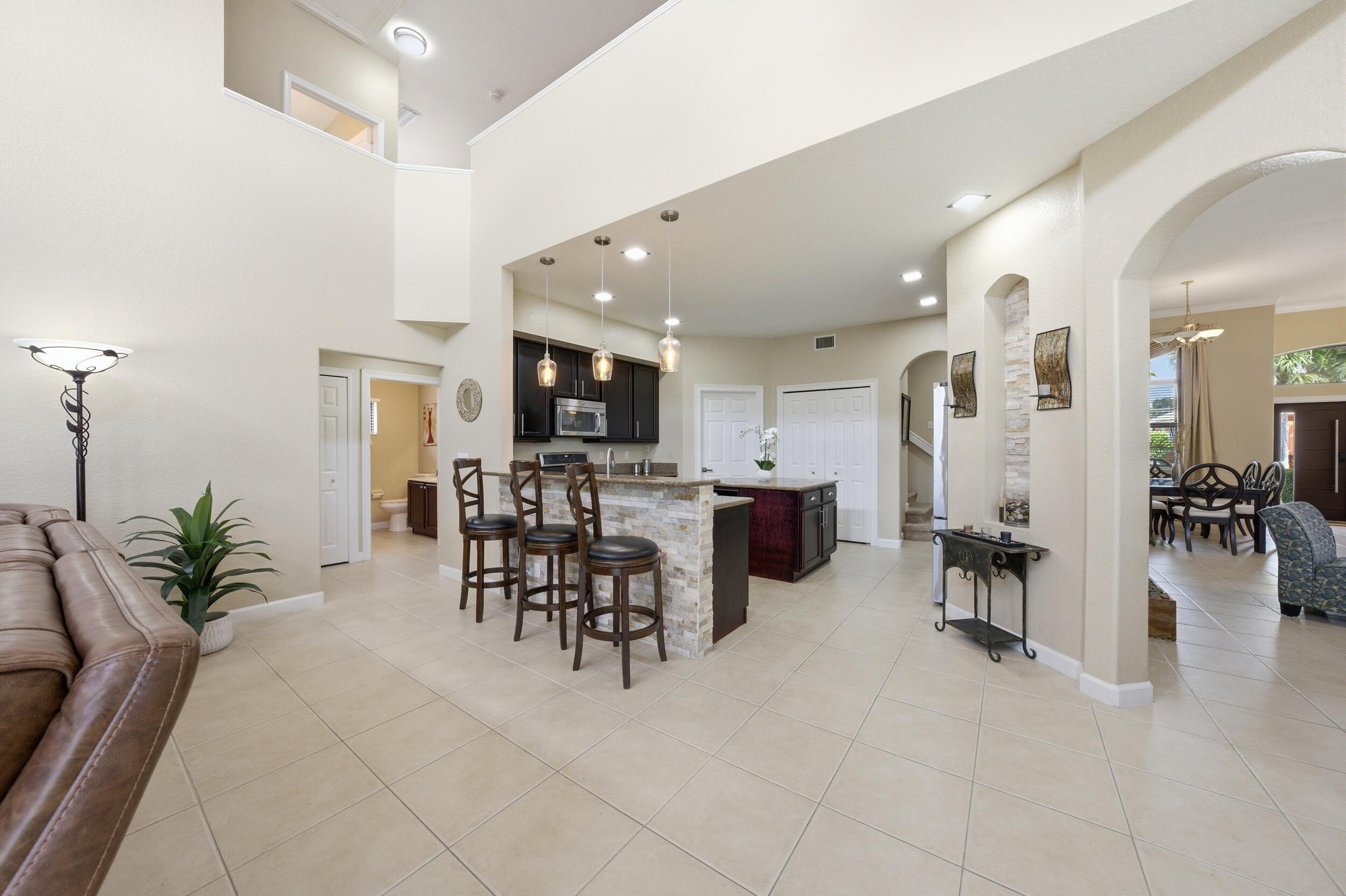 3668 Turtle Island, West Palm Beach FL 33411