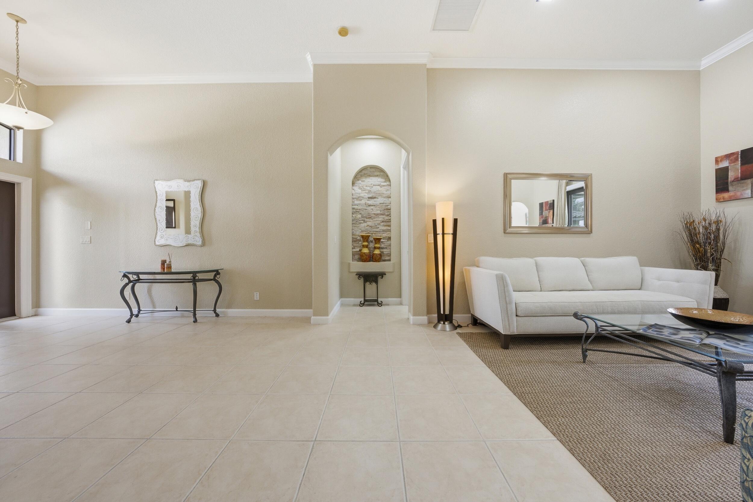 3668 Turtle Island, West Palm Beach FL 33411
