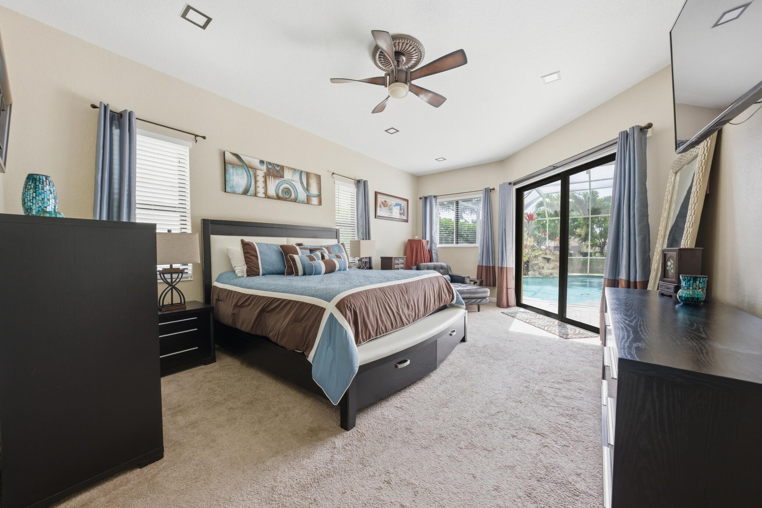 3668 Turtle Island, West Palm Beach FL 33411