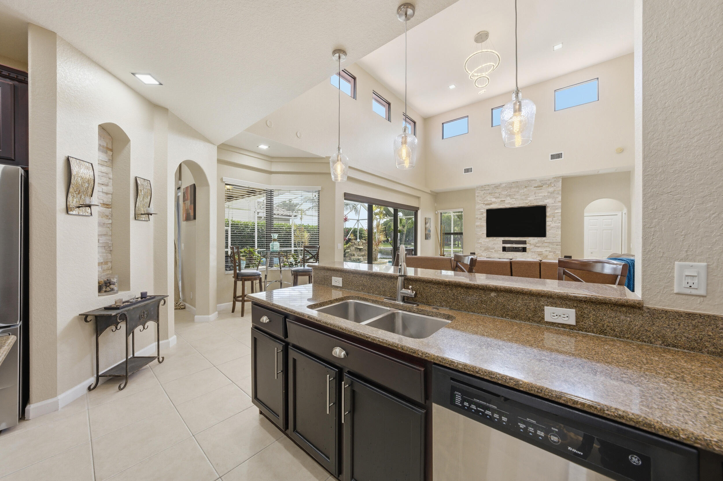 3668 Turtle Island, West Palm Beach FL 33411