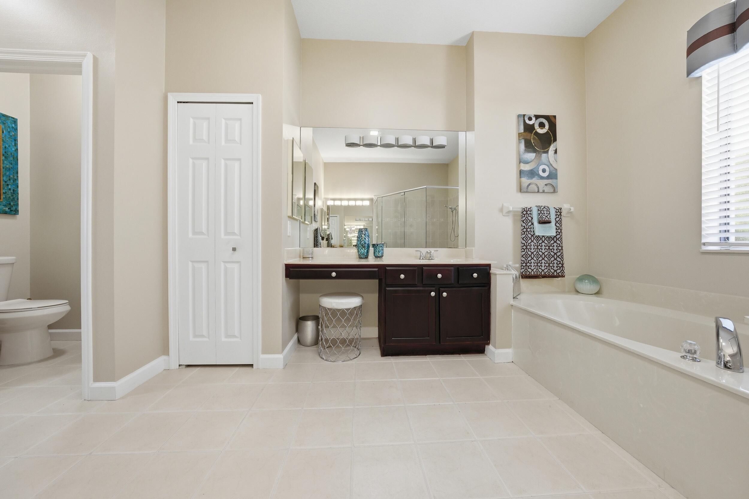 3668 Turtle Island, West Palm Beach FL 33411