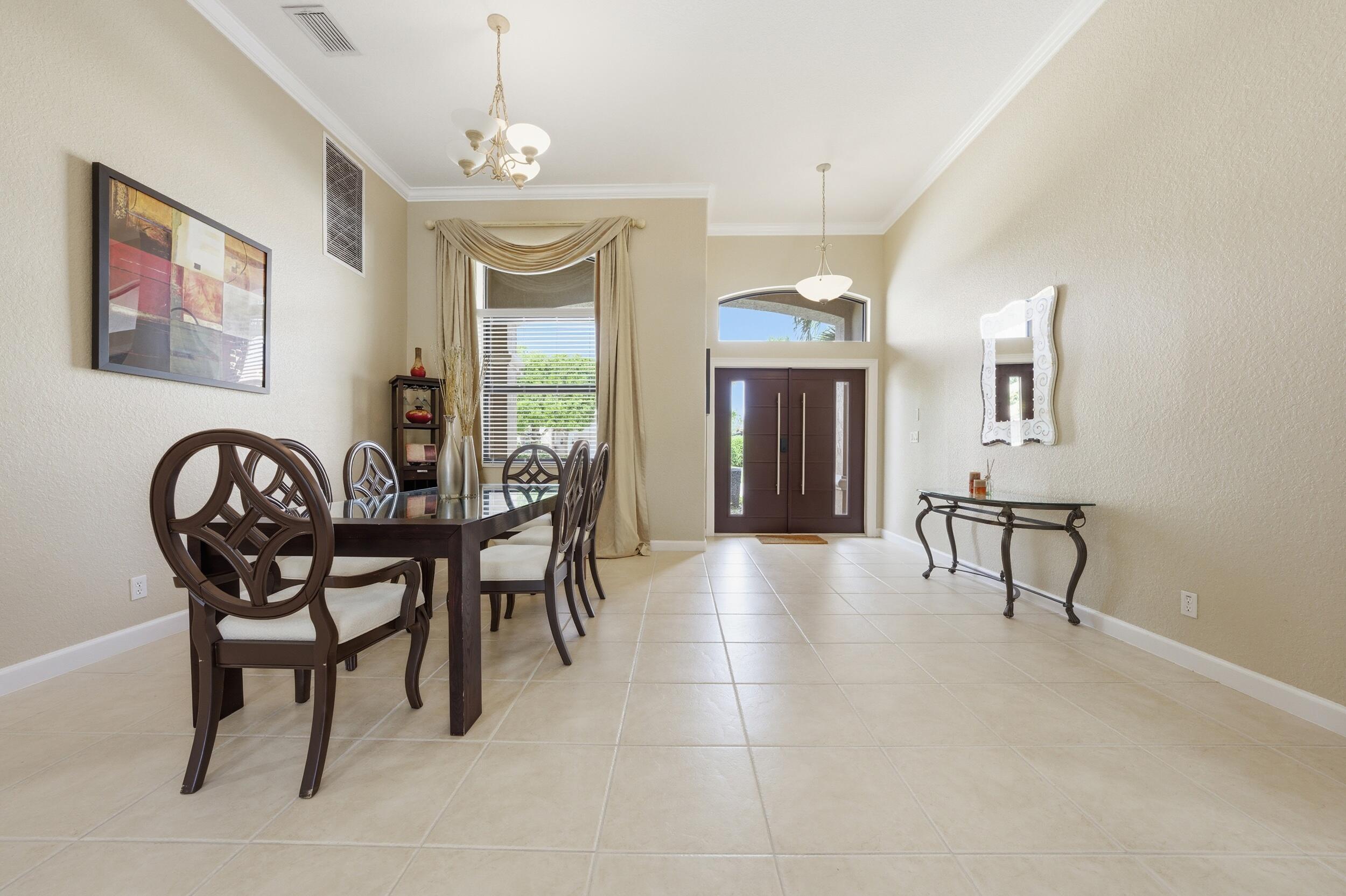3668 Turtle Island, West Palm Beach FL 33411
