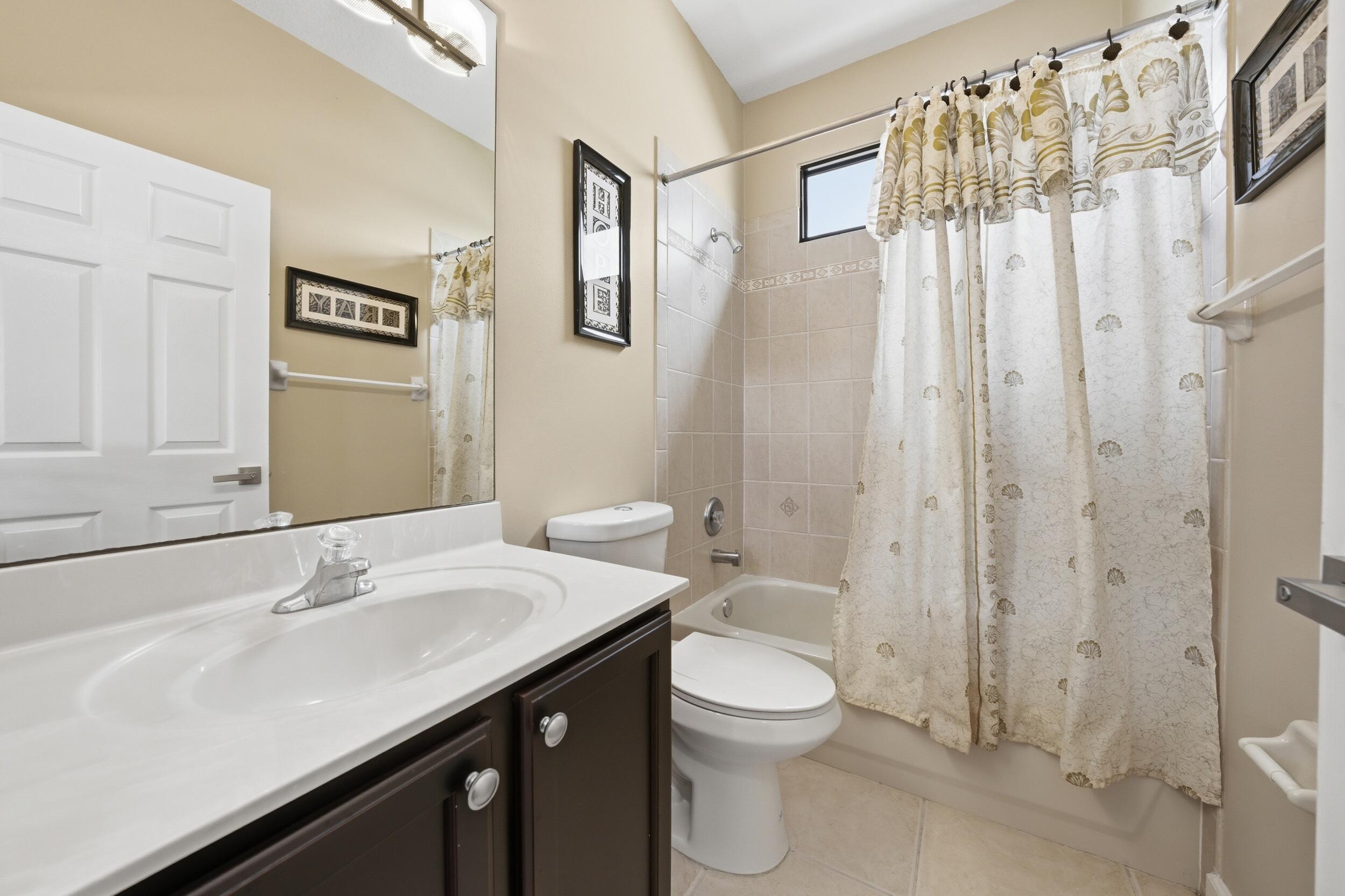 3668 Turtle Island, West Palm Beach FL 33411