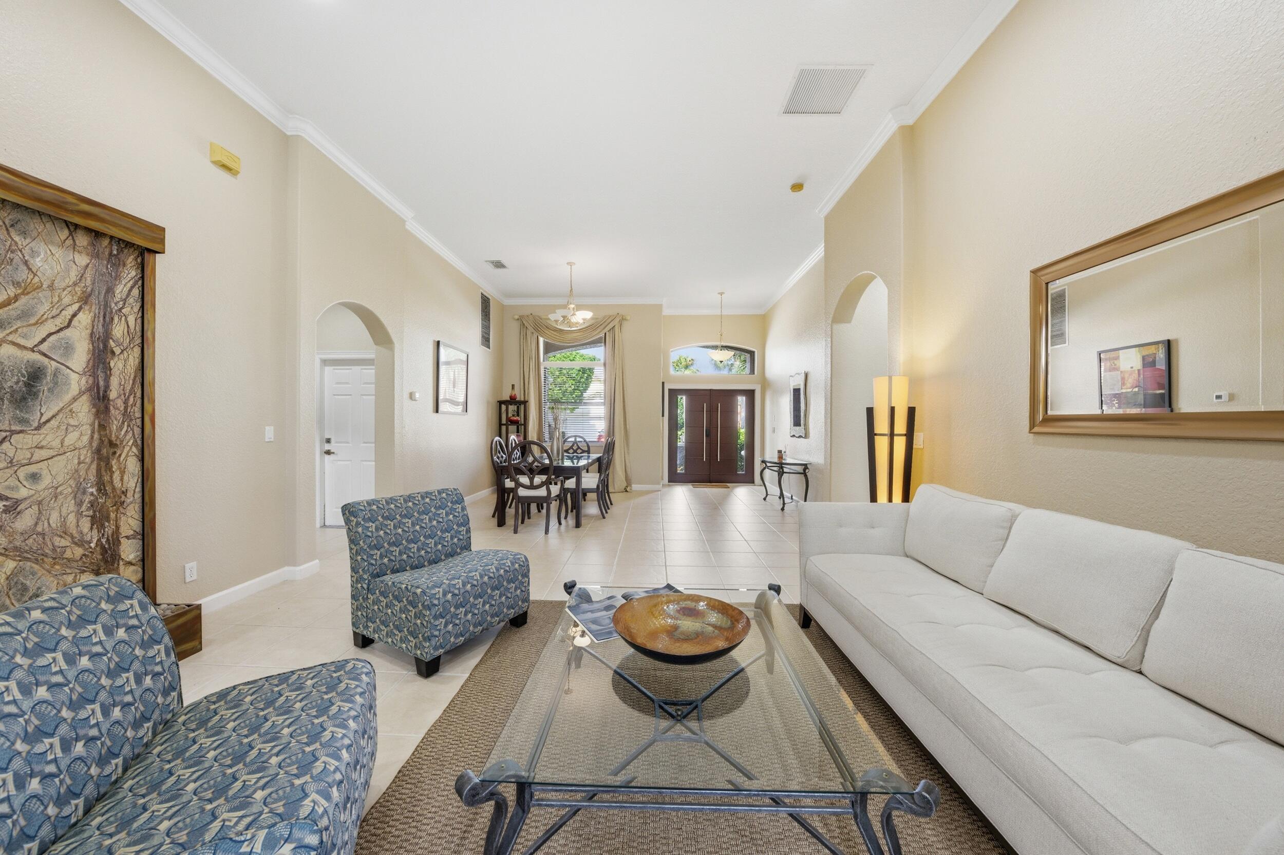 3668 Turtle Island, West Palm Beach FL 33411