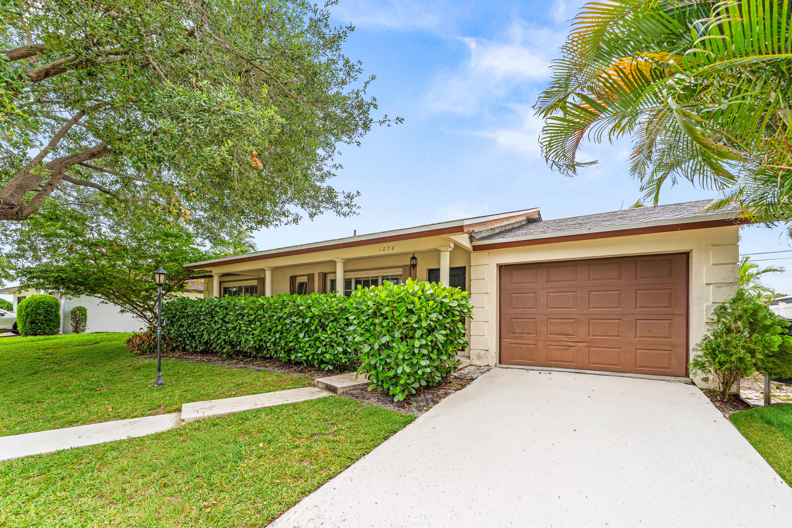 1270 SW 8th, Boca Raton FL 33486