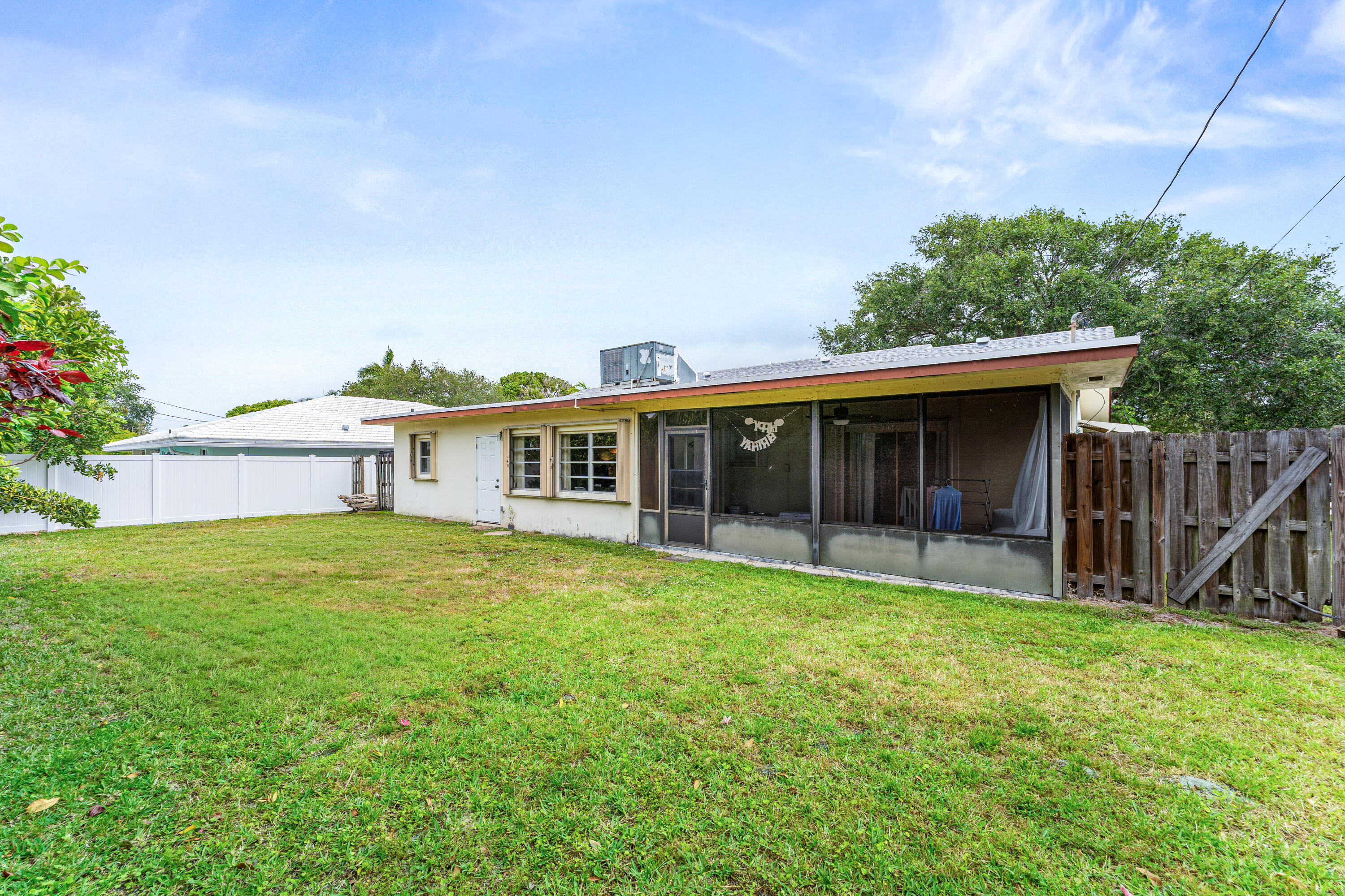 1270 SW 8th, Boca Raton FL 33486