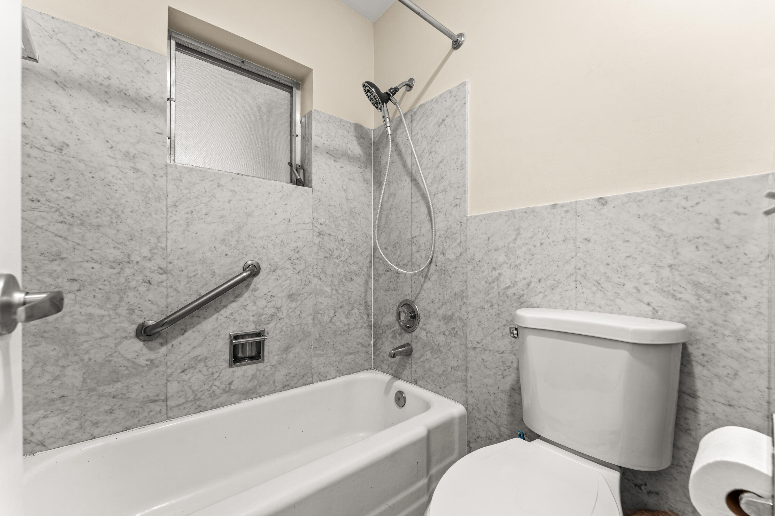1270 SW 8th, Boca Raton FL 33486