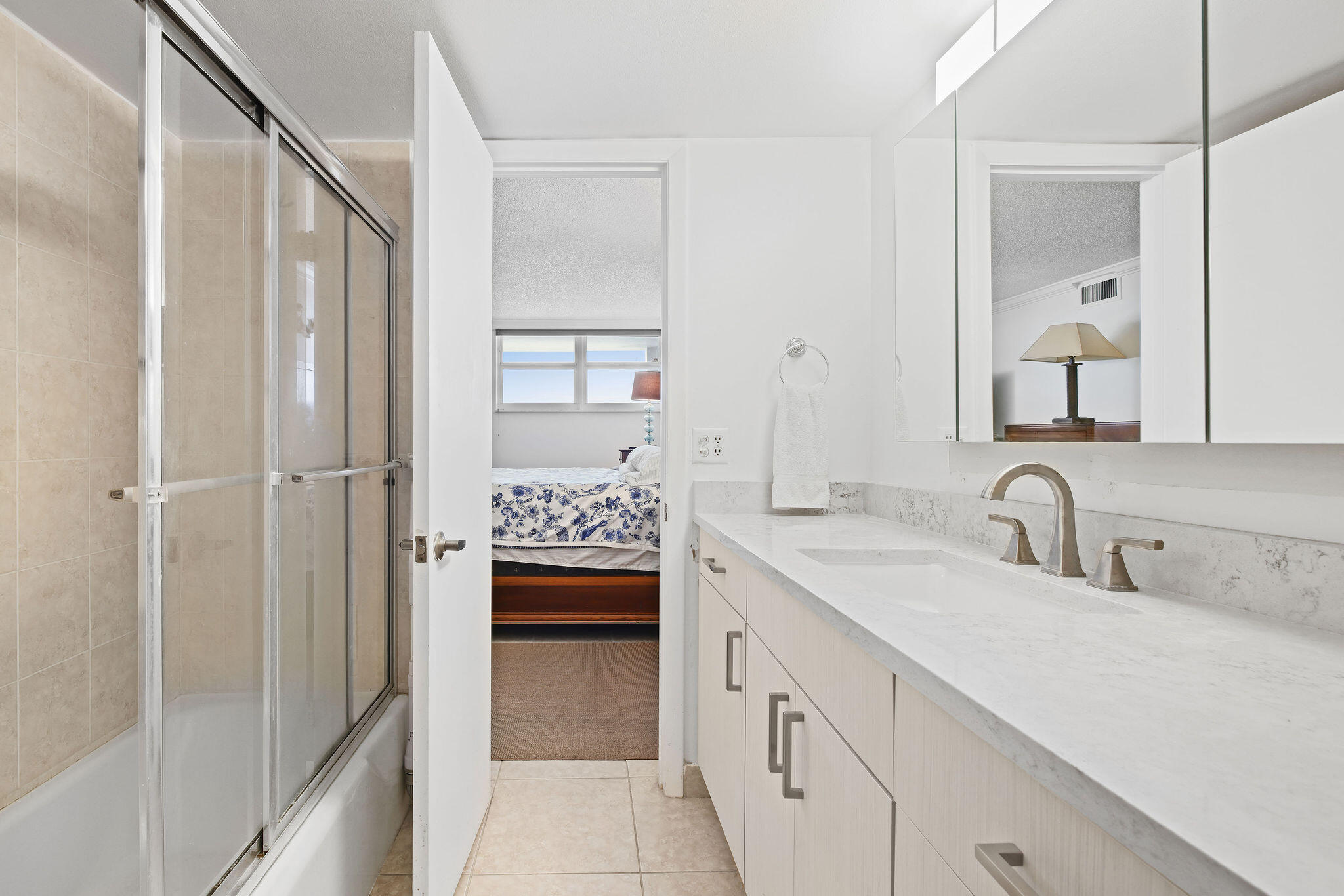 3100 NE 49 Street #1110, Fort Lauderdale FL 33308