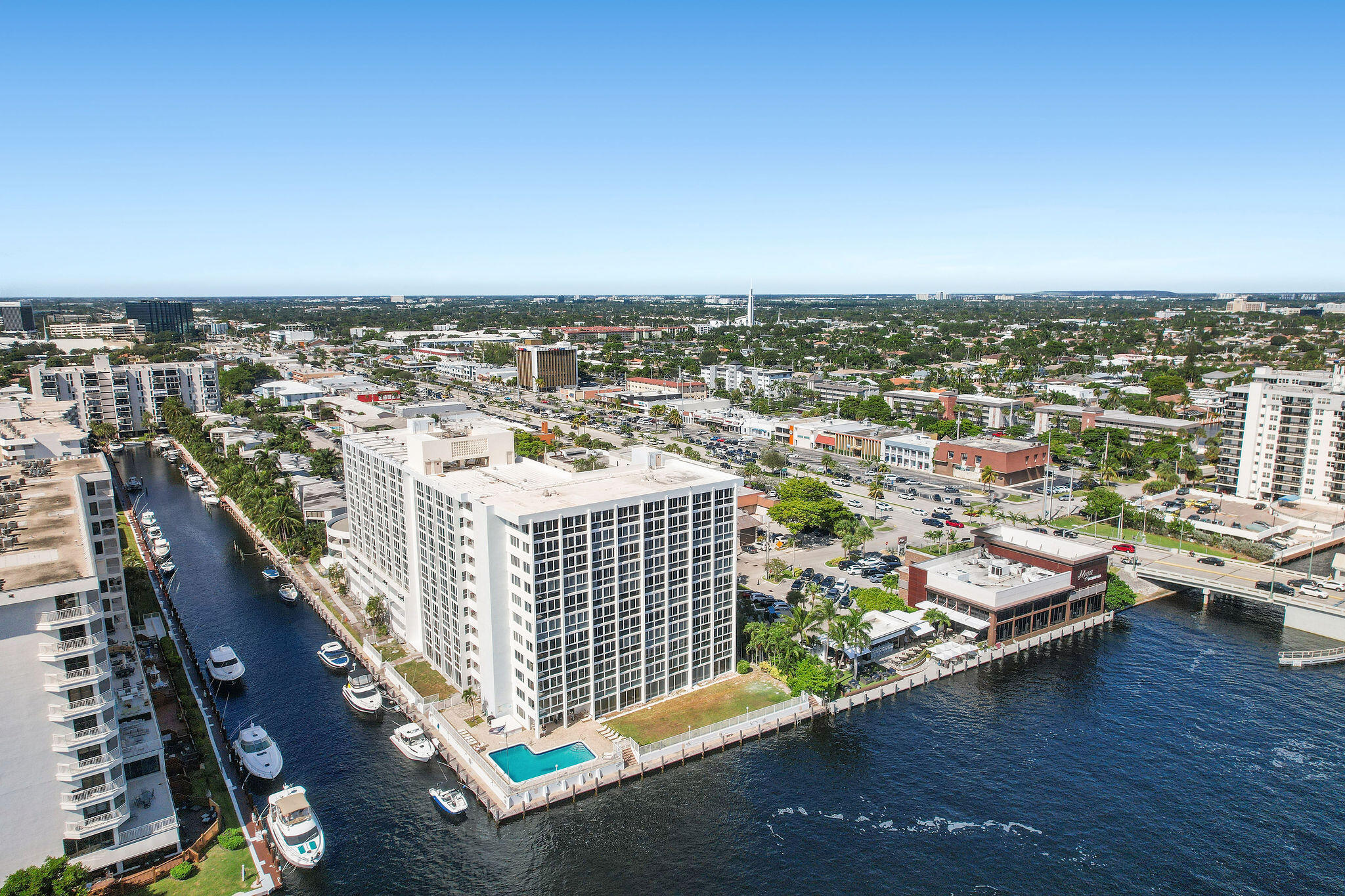 3100 NE 49 Street #1110, Fort Lauderdale FL 33308