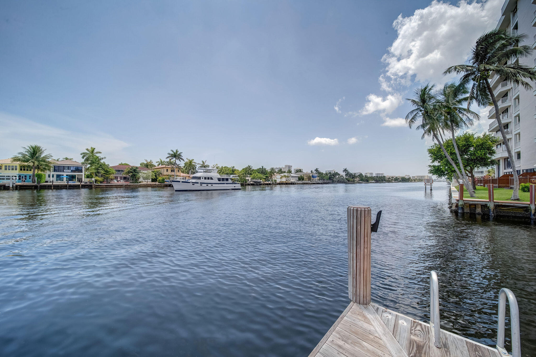 3100 NE 49 Street #1110, Fort Lauderdale FL 33308