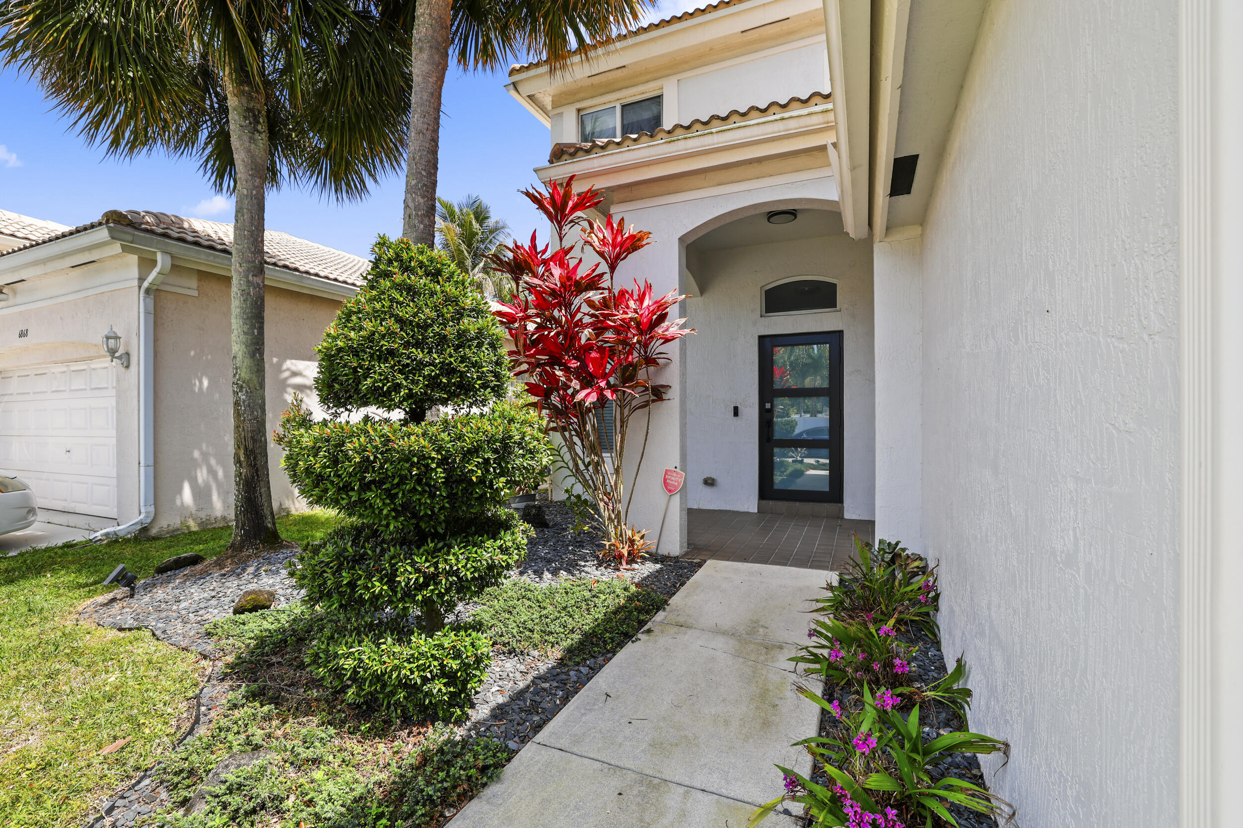 6878 NW 33rd, Margate FL 33063