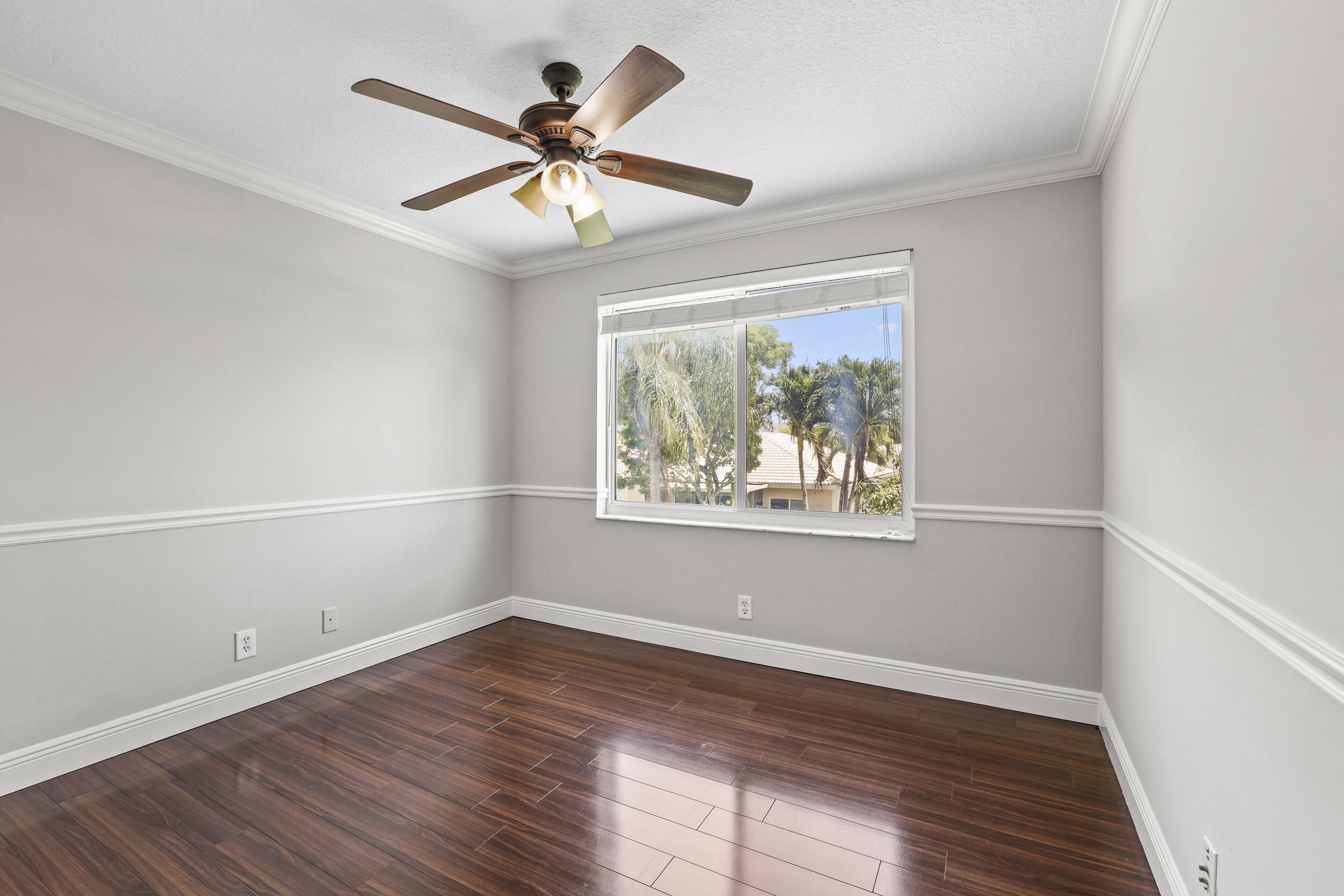 6878 NW 33rd, Margate FL 33063